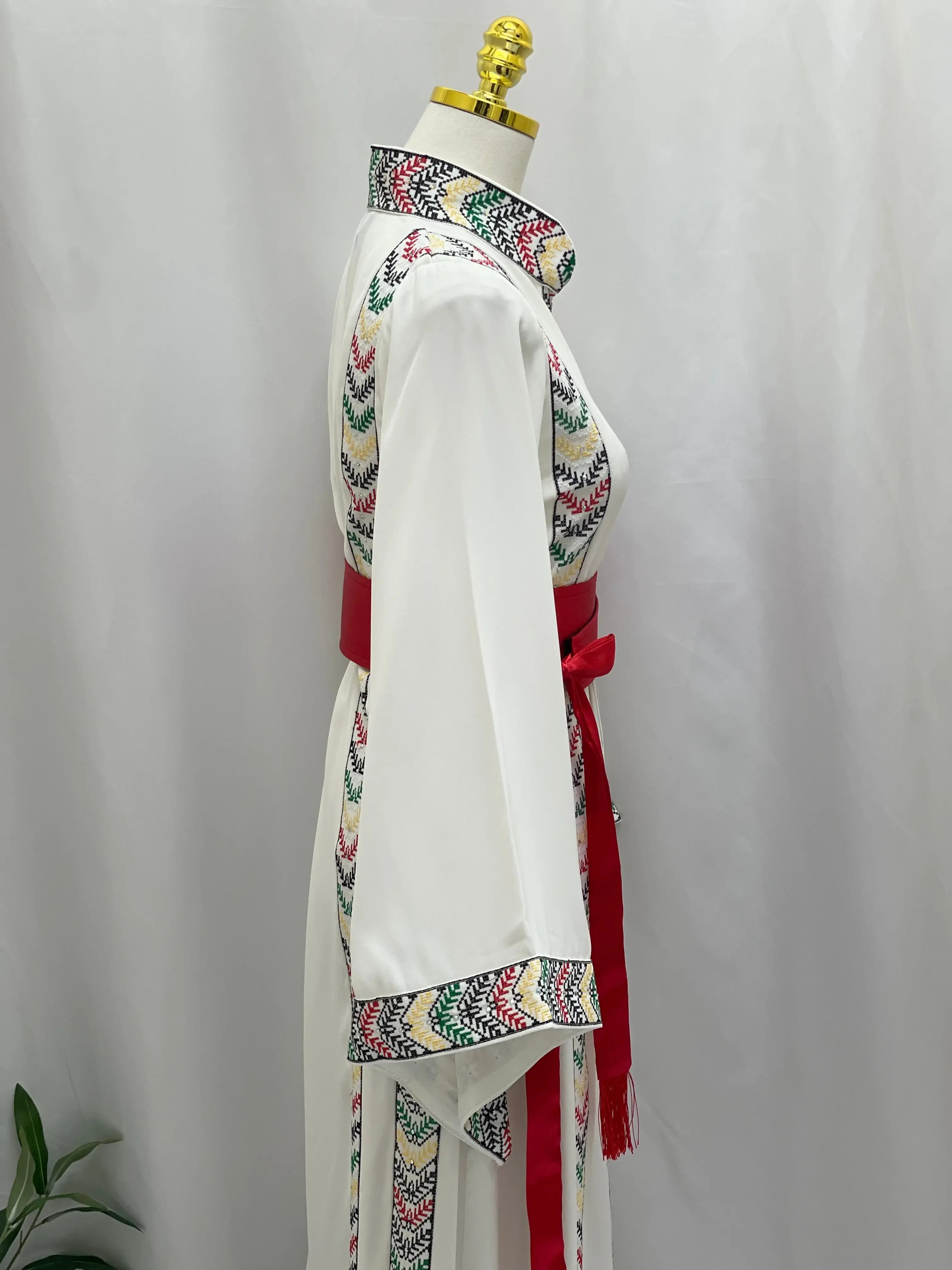 Embroidered Unique Thoub - A Masterpiece of Tradition and Elegance Palestinian Elegance