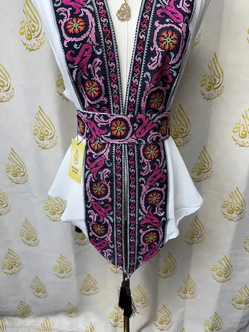 Dynamic Flair: Vest with Eye-Catching Tassel Accents Palestinian Elegance