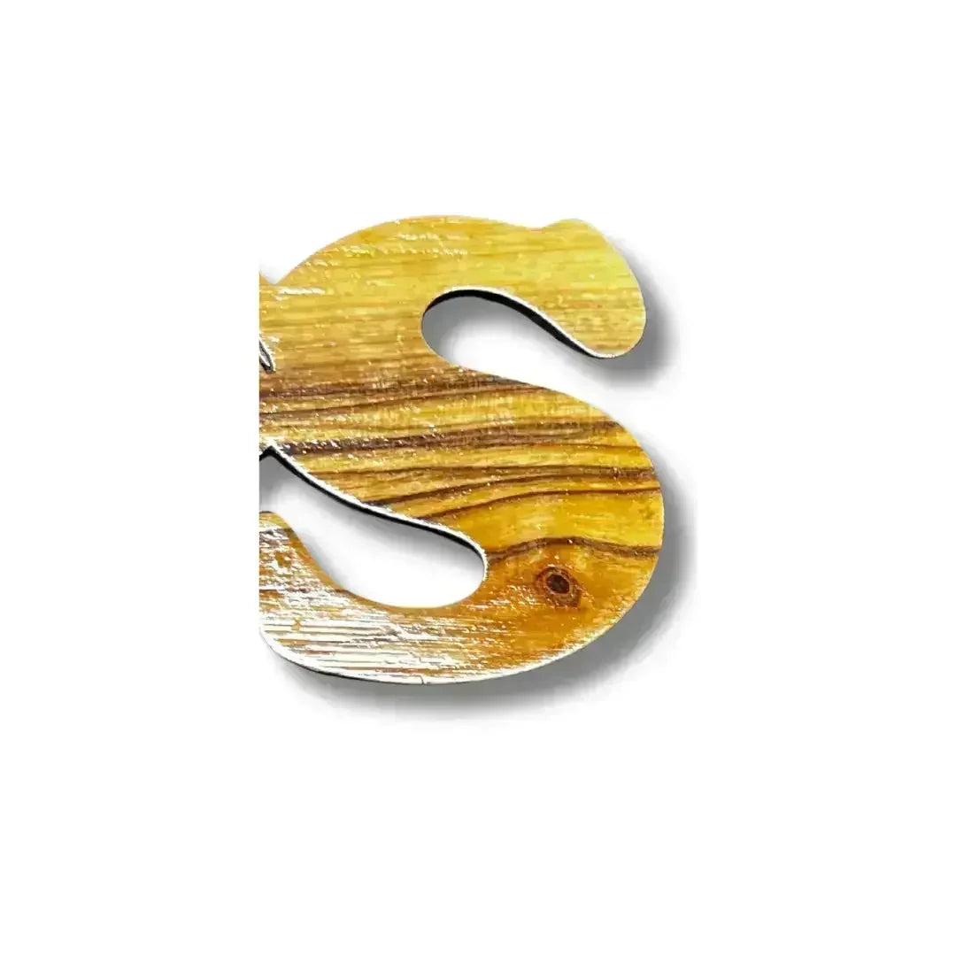 Handmade Arabic love keychain with wooden letter S from Palestinian Elegance accessories collection