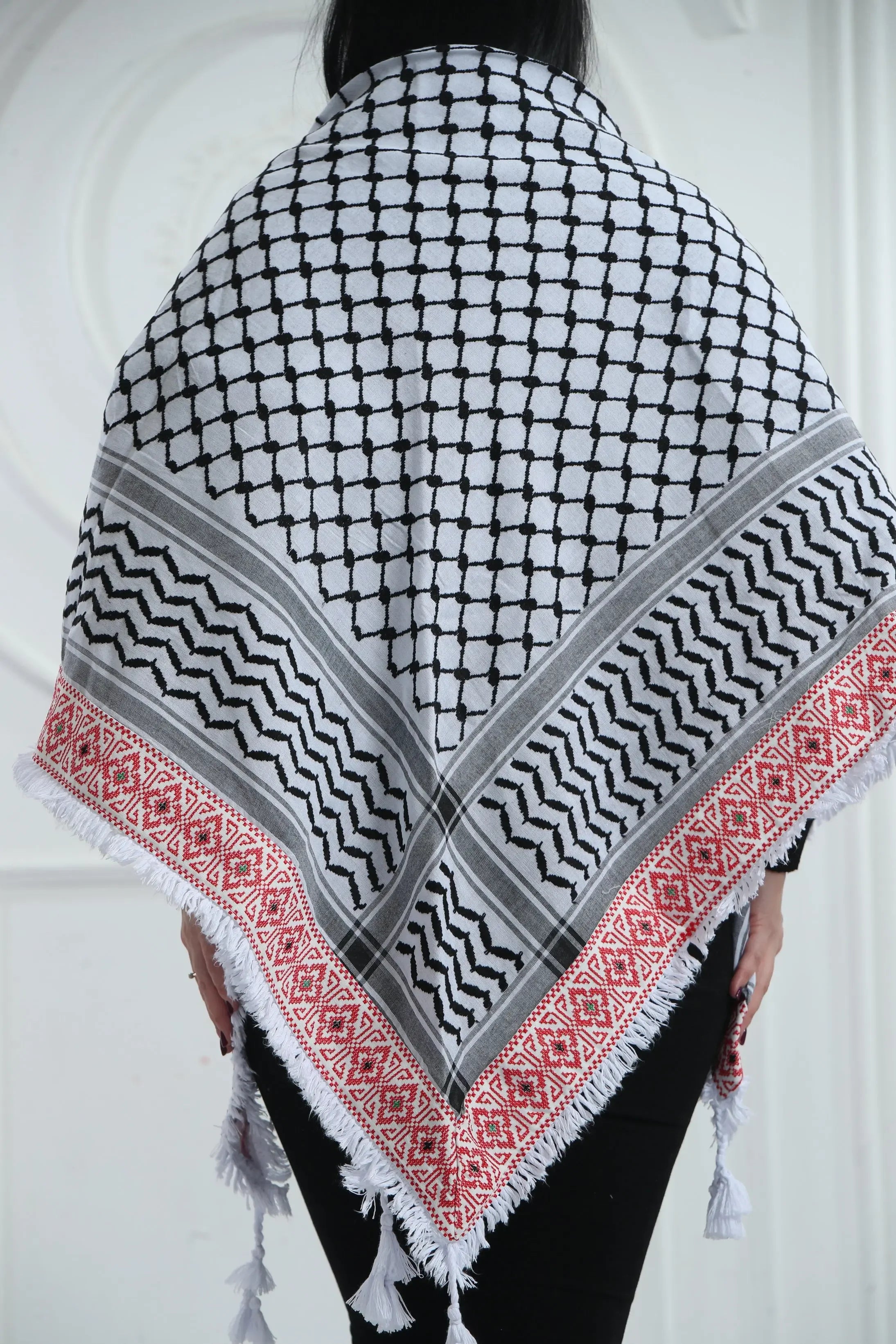 Celebrate Your Roots: Heritage Embroidered Kuffia Palestinian Elegance