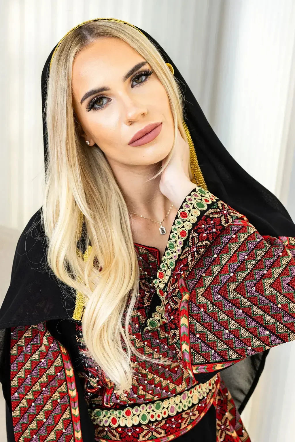 Thoub Rasha: The Ultimate Fusion of Style and Tradition - Palestinian Elegance