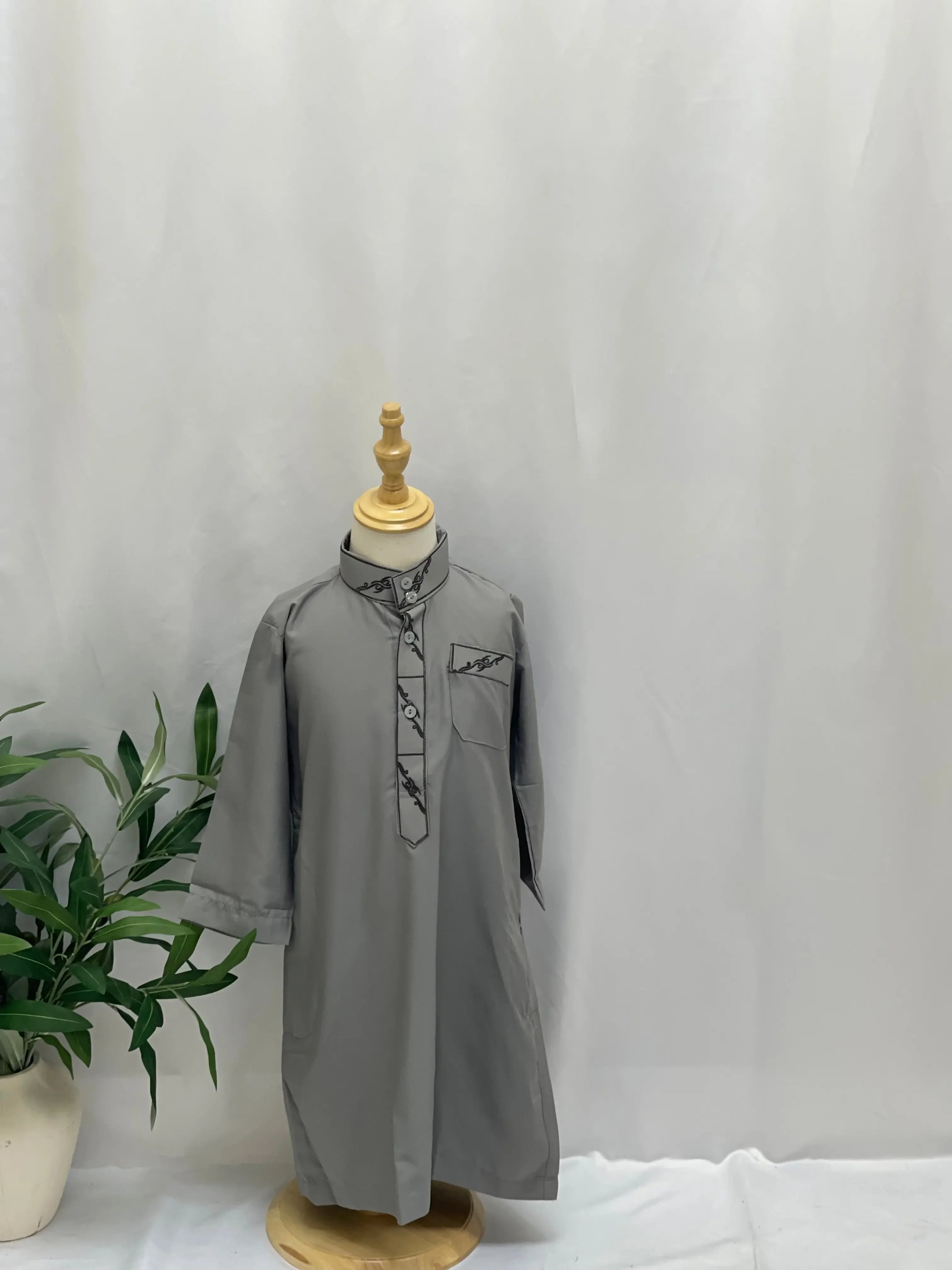 Kids' High-Quality Thobe - Durable Stitching, Multi Sizes & Variants Palestinian Elegance