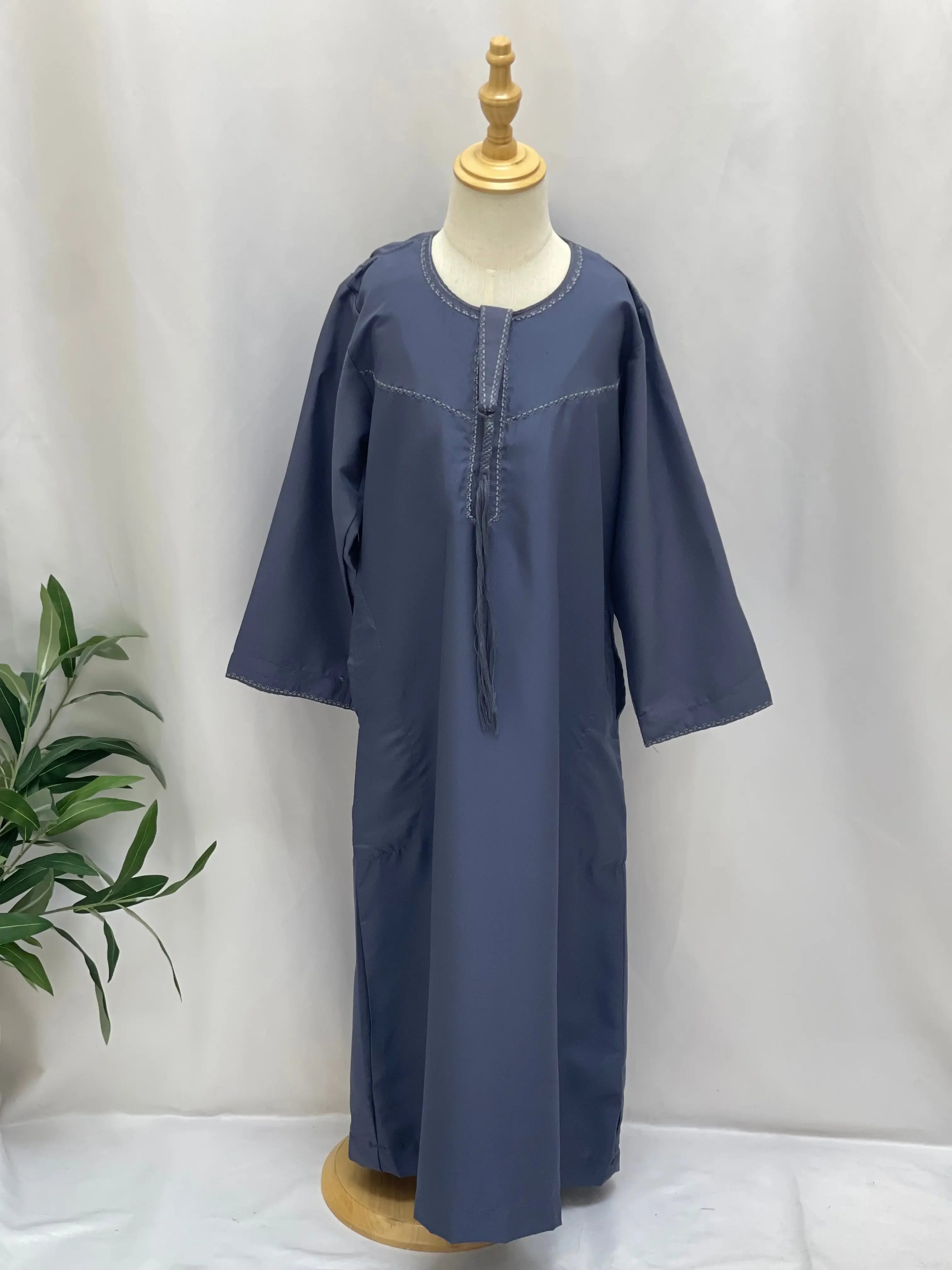 Kids' Unique Thobe with Detachable Sharshoba - High-Quality & Stylish Palestinian Elegance