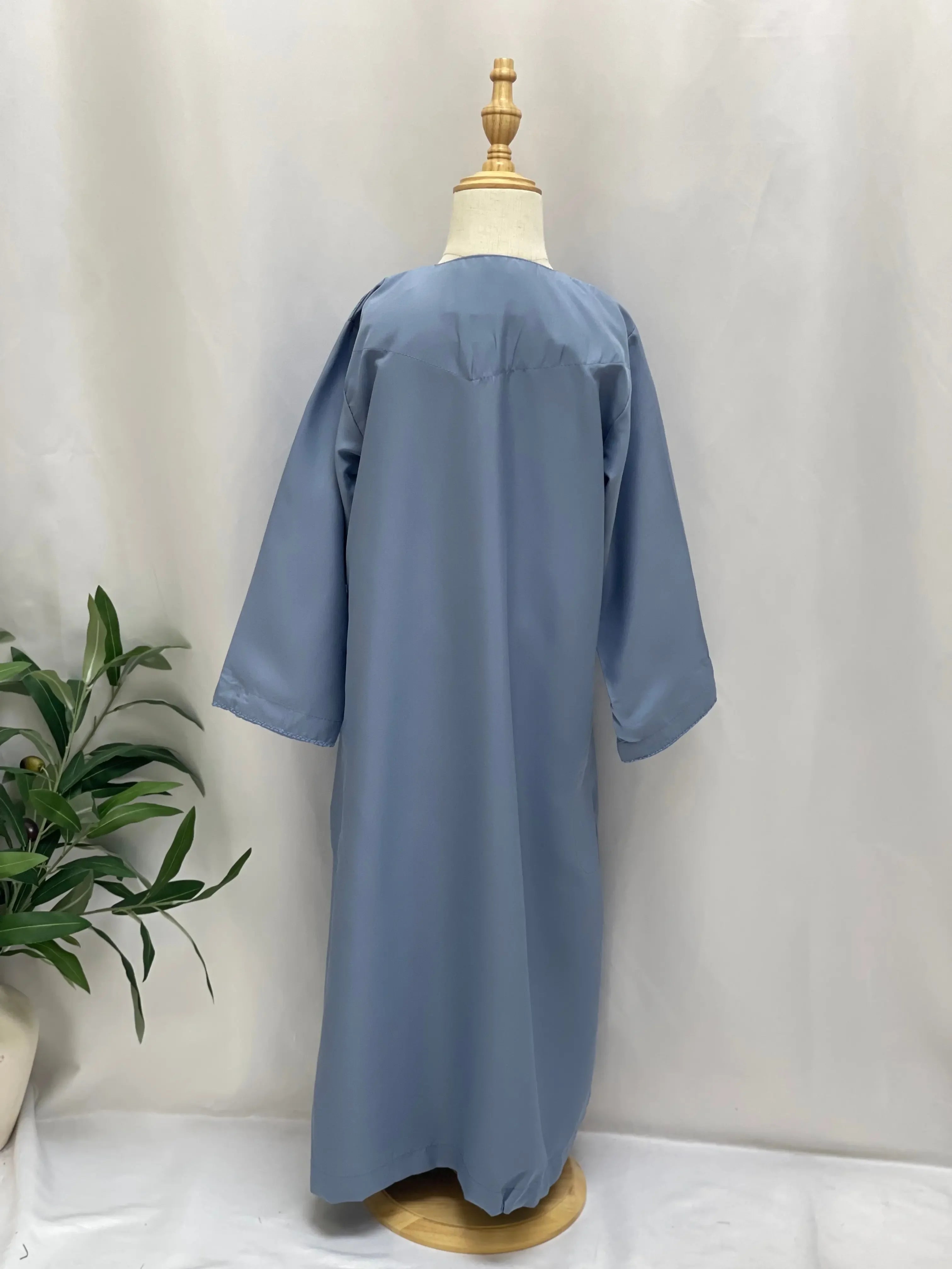 Kids' Unique Thobe with Detachable Sharshoba - High-Quality & Stylish Palestinian Elegance