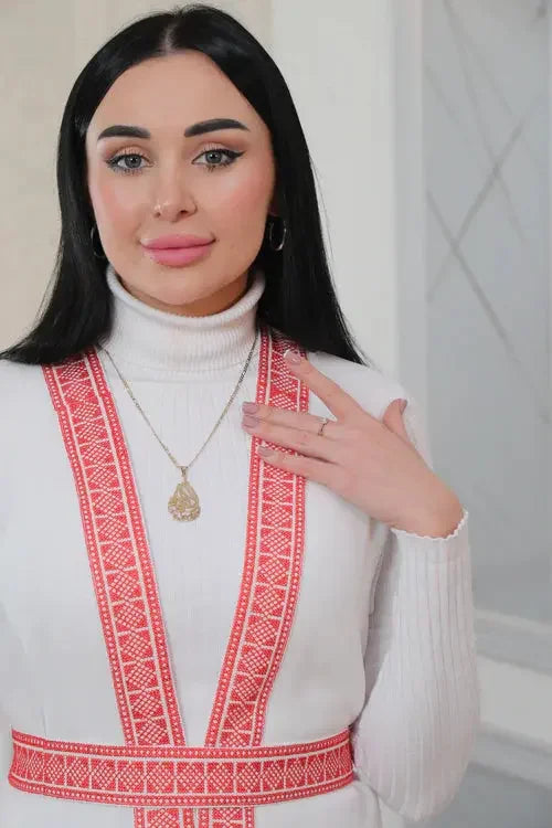 Chic Layering: Luxurious Chiffon Vest Palestinian Elegance