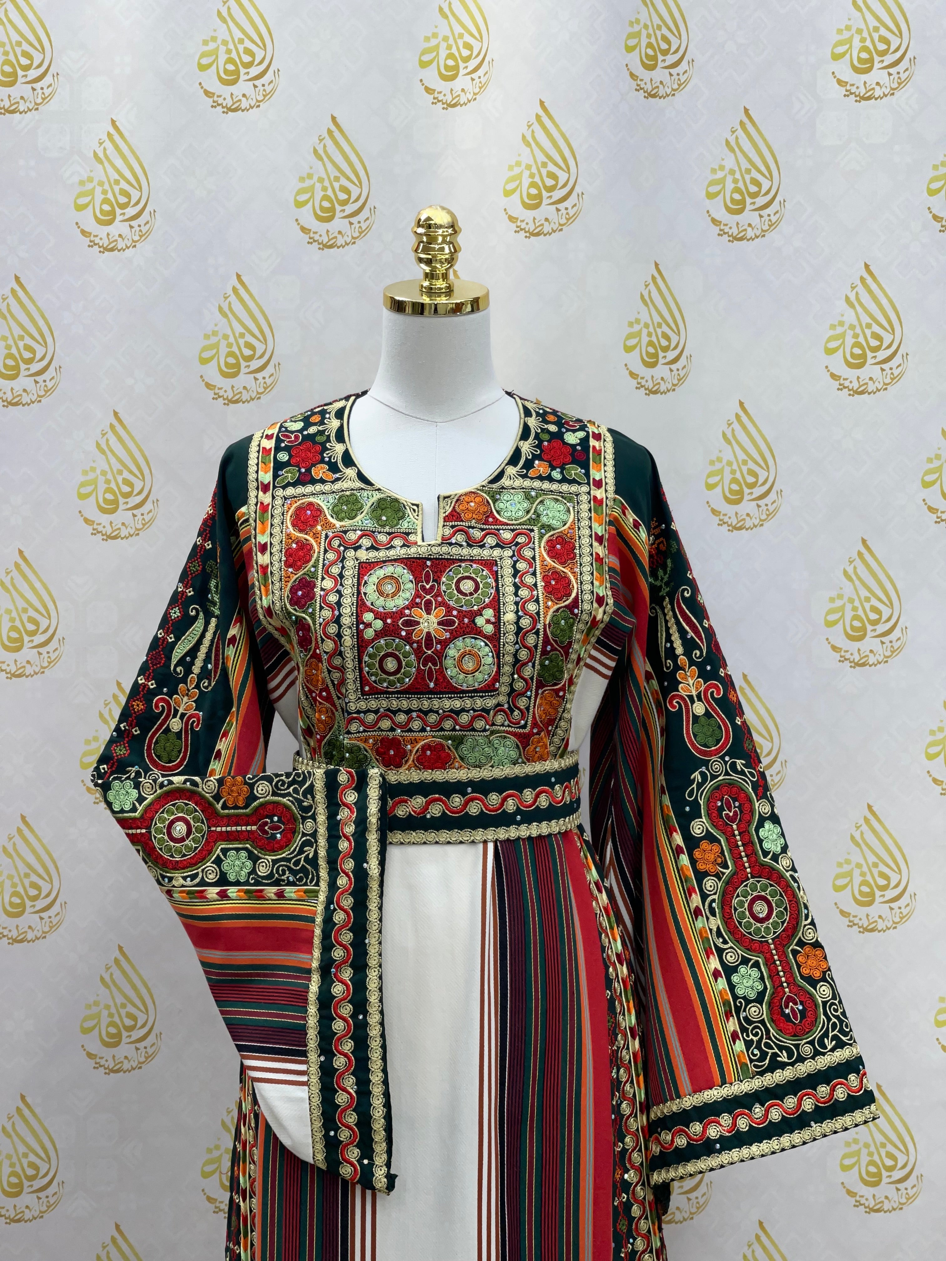 Exquisite Embroidered Majdalwi Thoub: A Celebration of Tradition Palestinian Elegance