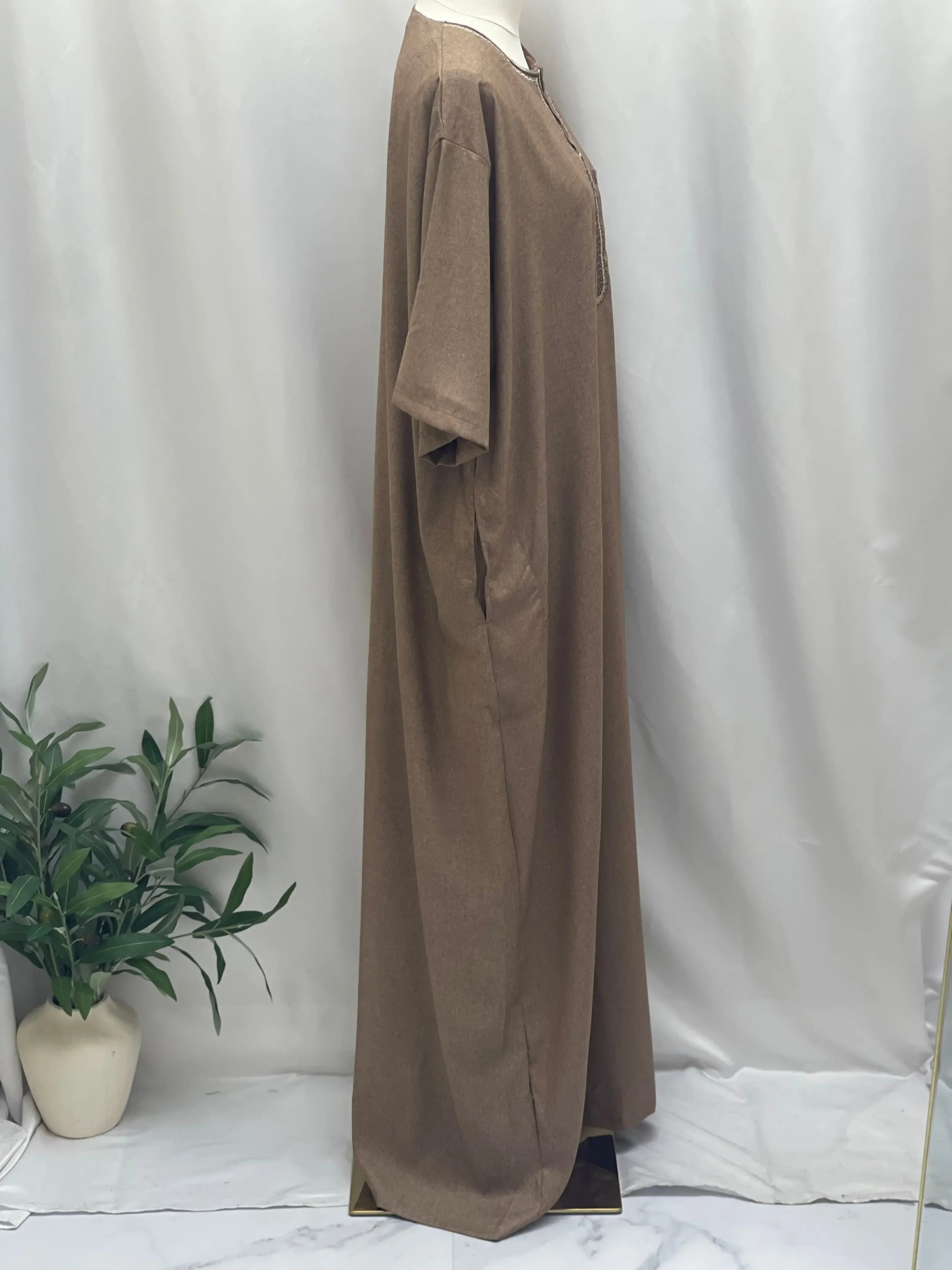 Men's High-Quality Cotton Thobe - Warm & Comfortable Palestinian Elegance