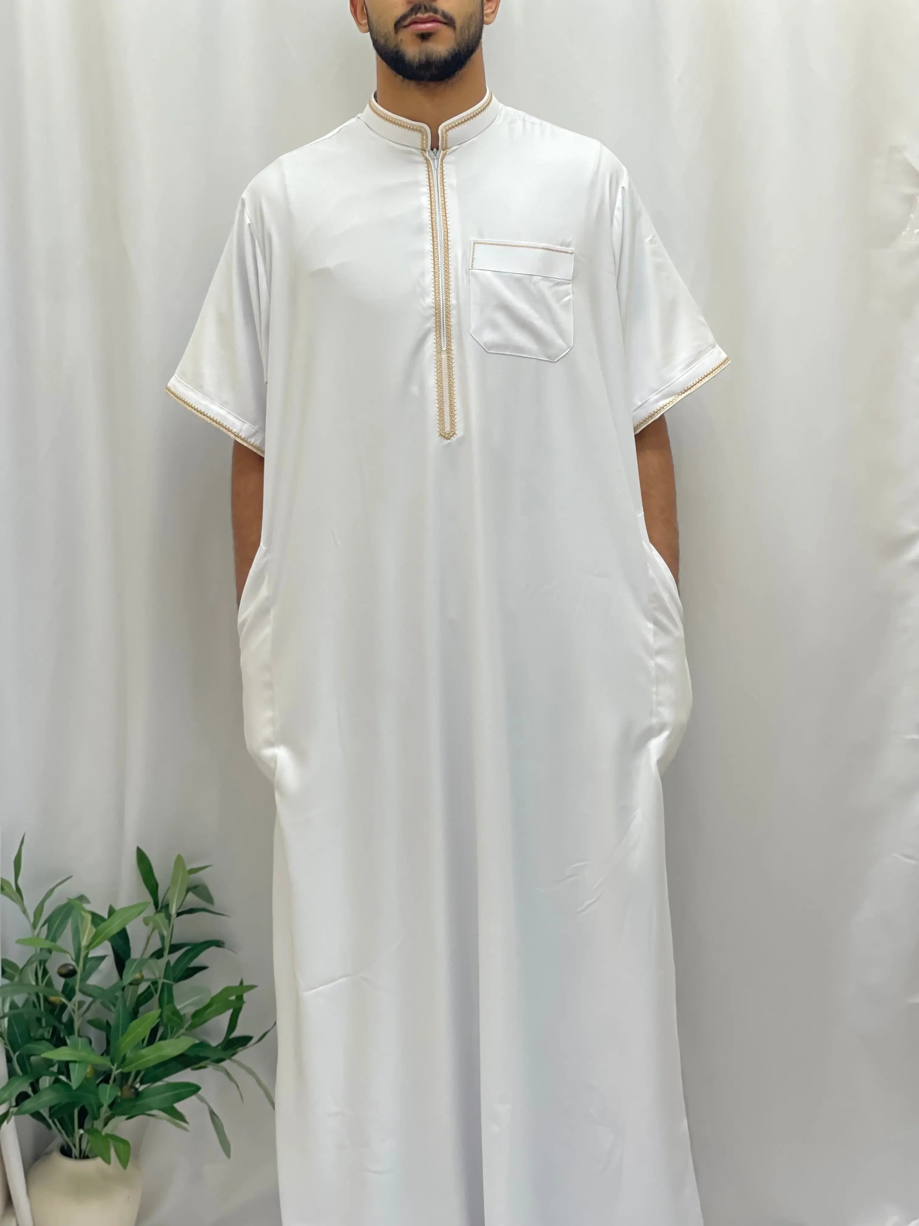Timeless Elegance: Men's Durable Kaftan Thobe with Gold Details Palestinian Elegance