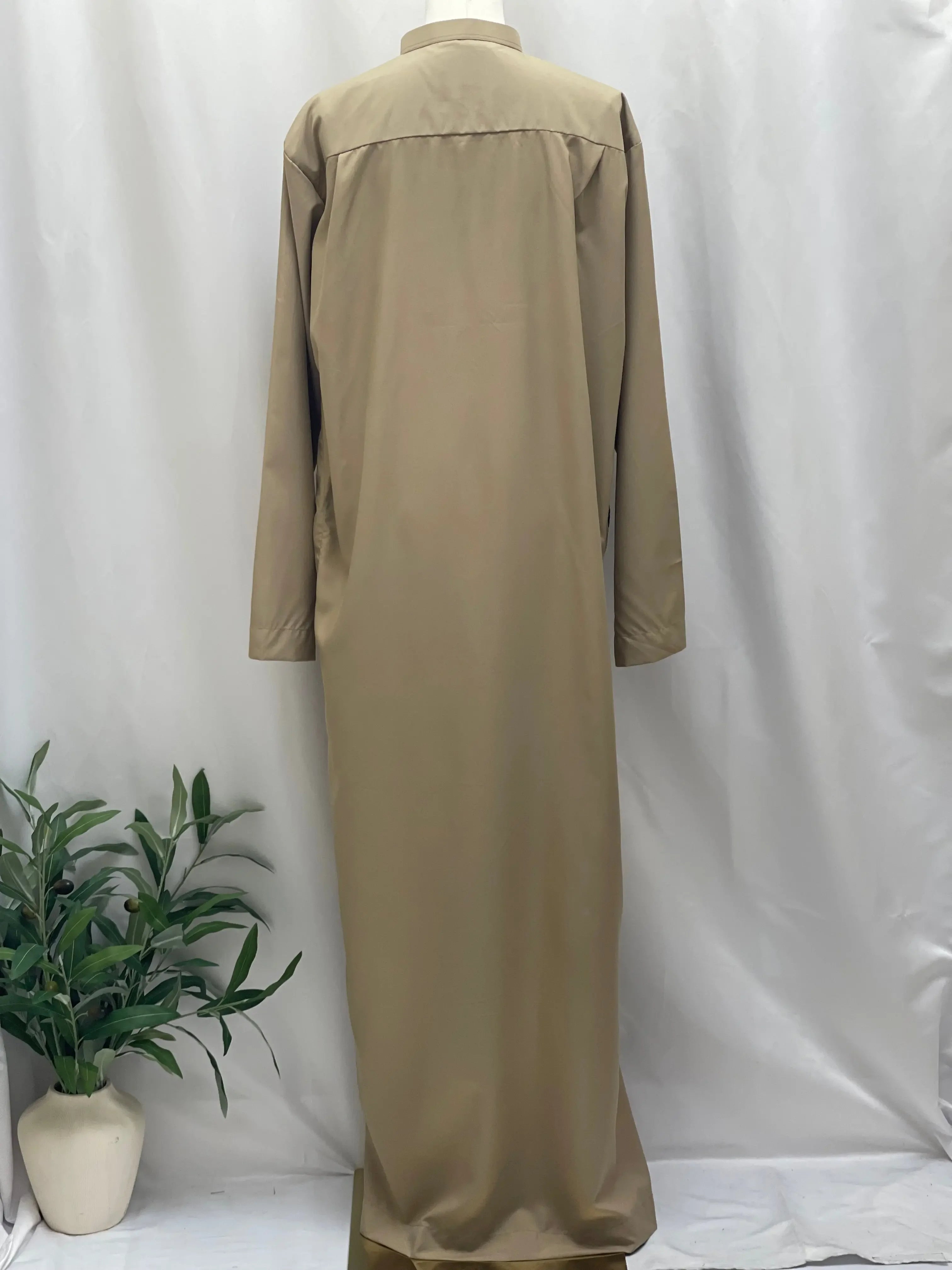 Basic High-Quality Men's Thobe - Timeless Comfort & Style Palestinian Elegance