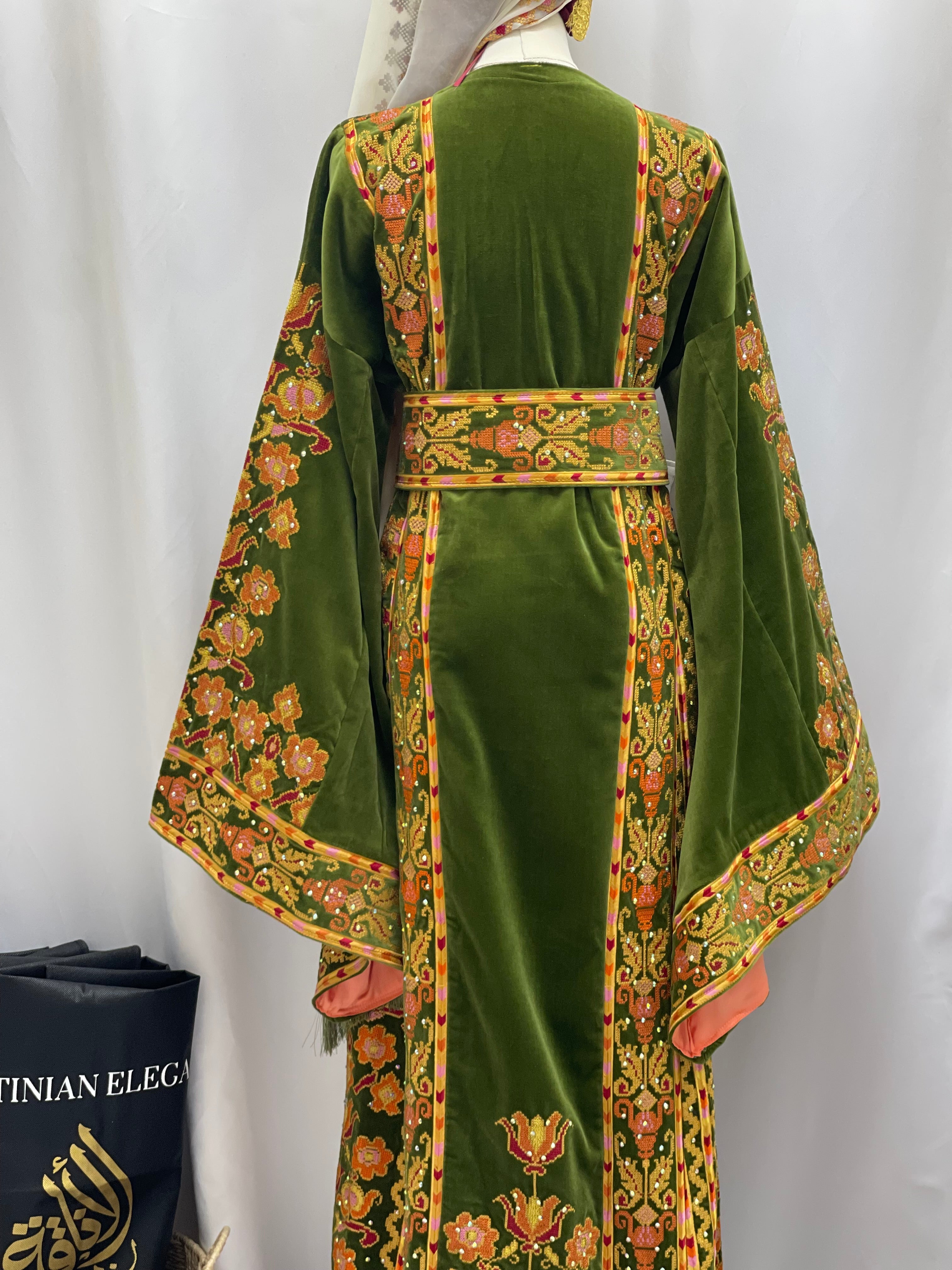 New High Quality Embroidered Velvet Measurements With Overskirt Palestinian Elegance