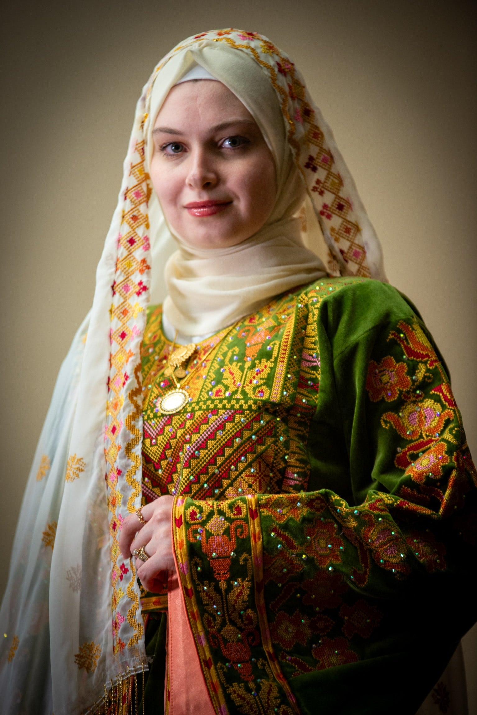 New High Quality Embroidered Velvet Measurements With Overskirt Palestinian Elegance