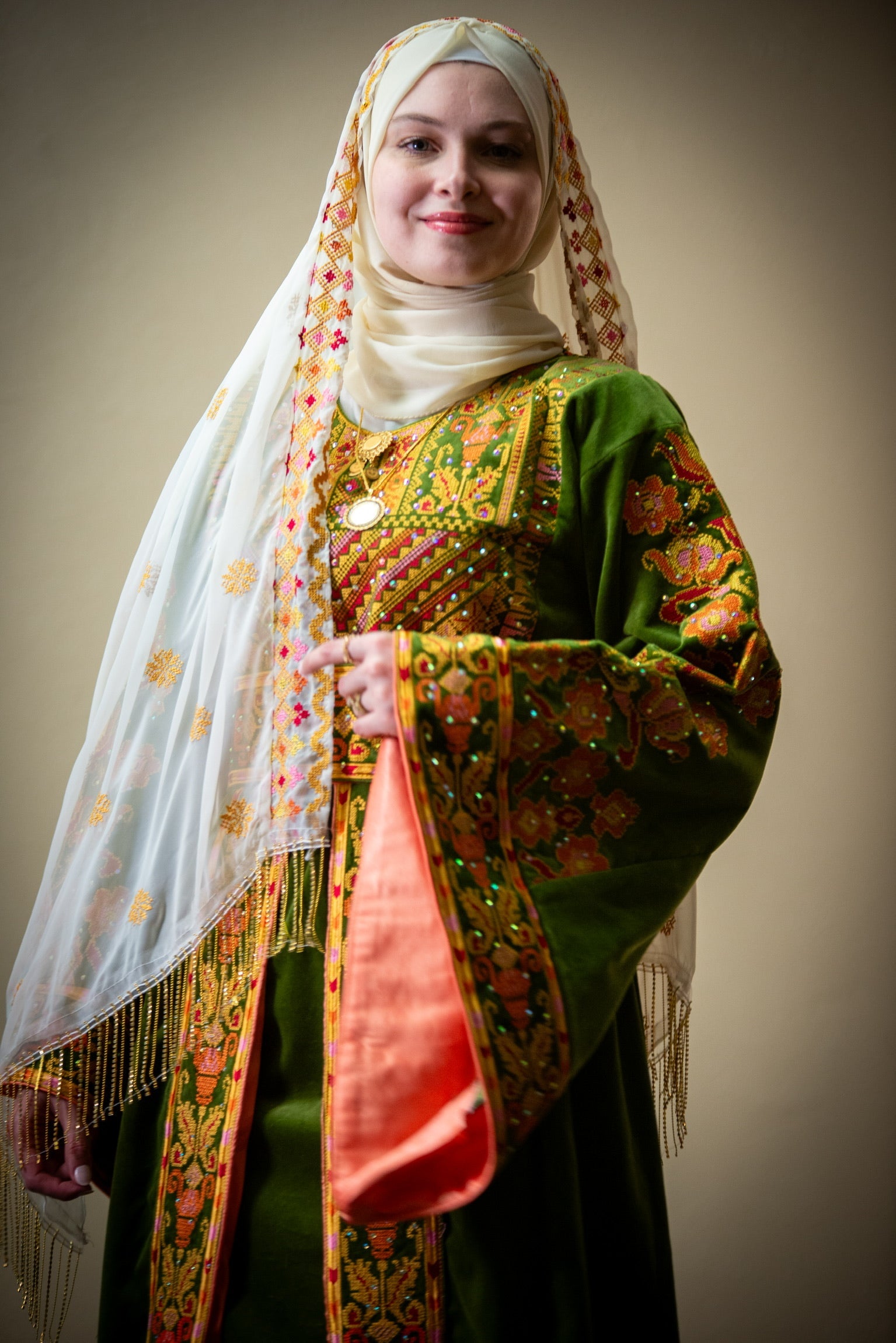 New High Quality Embroidered Velvet Measurements With Overskirt Palestinian Elegance