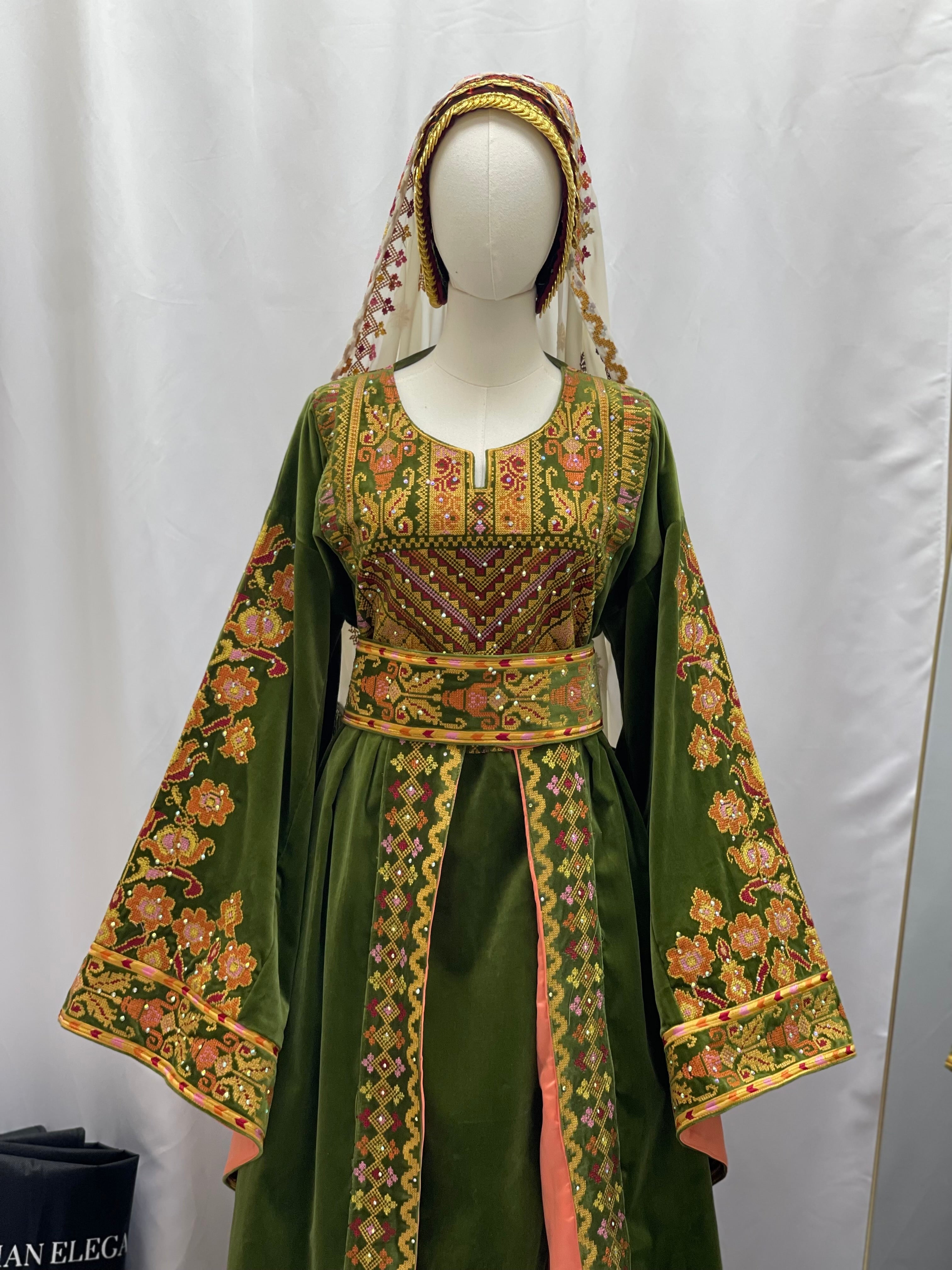 New High Quality Embroidered Velvet Measurements With Overskirt Palestinian Elegance