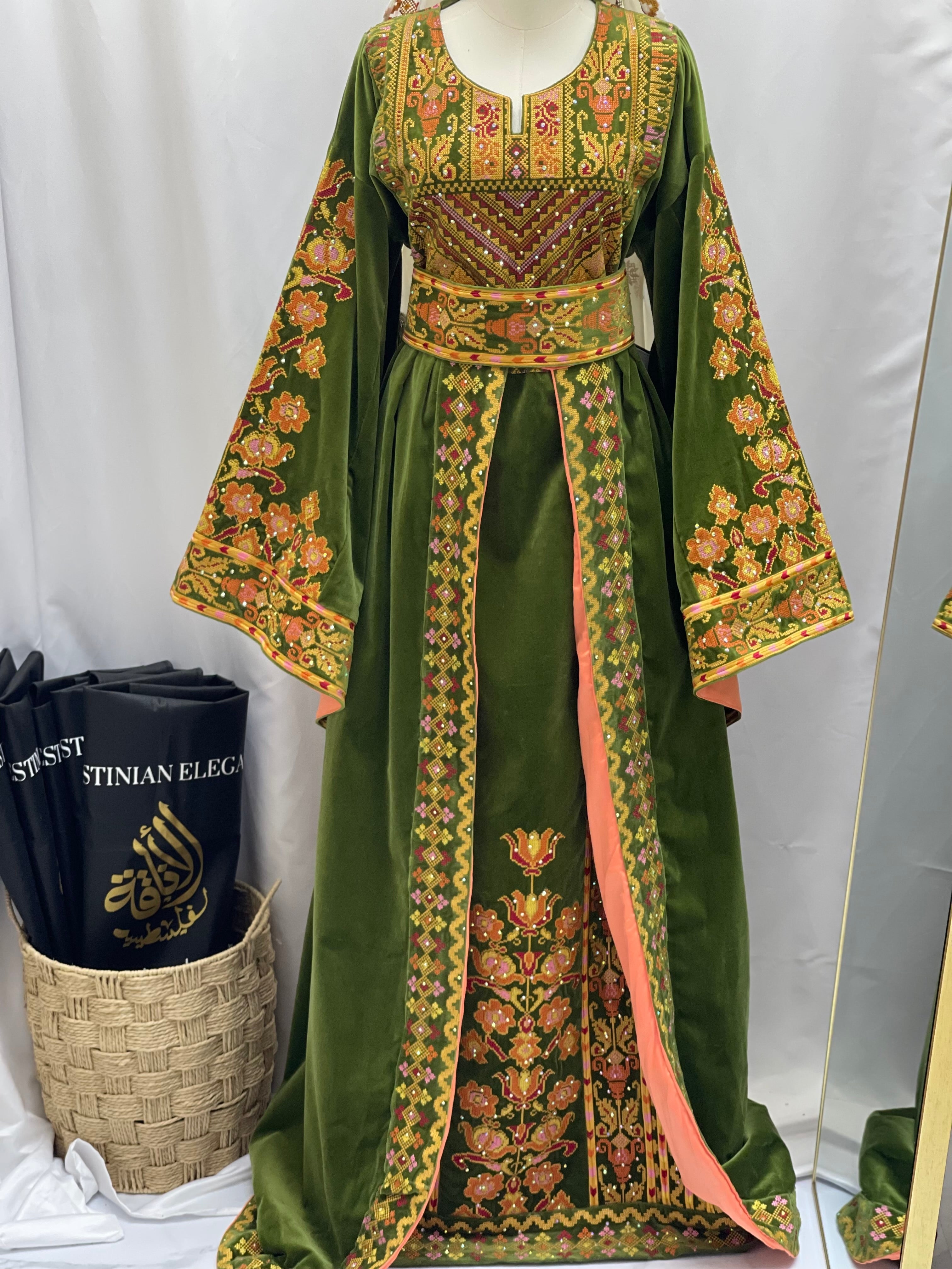 New High Quality Embroidered Velvet Measurements With Overskirt Palestinian Elegance