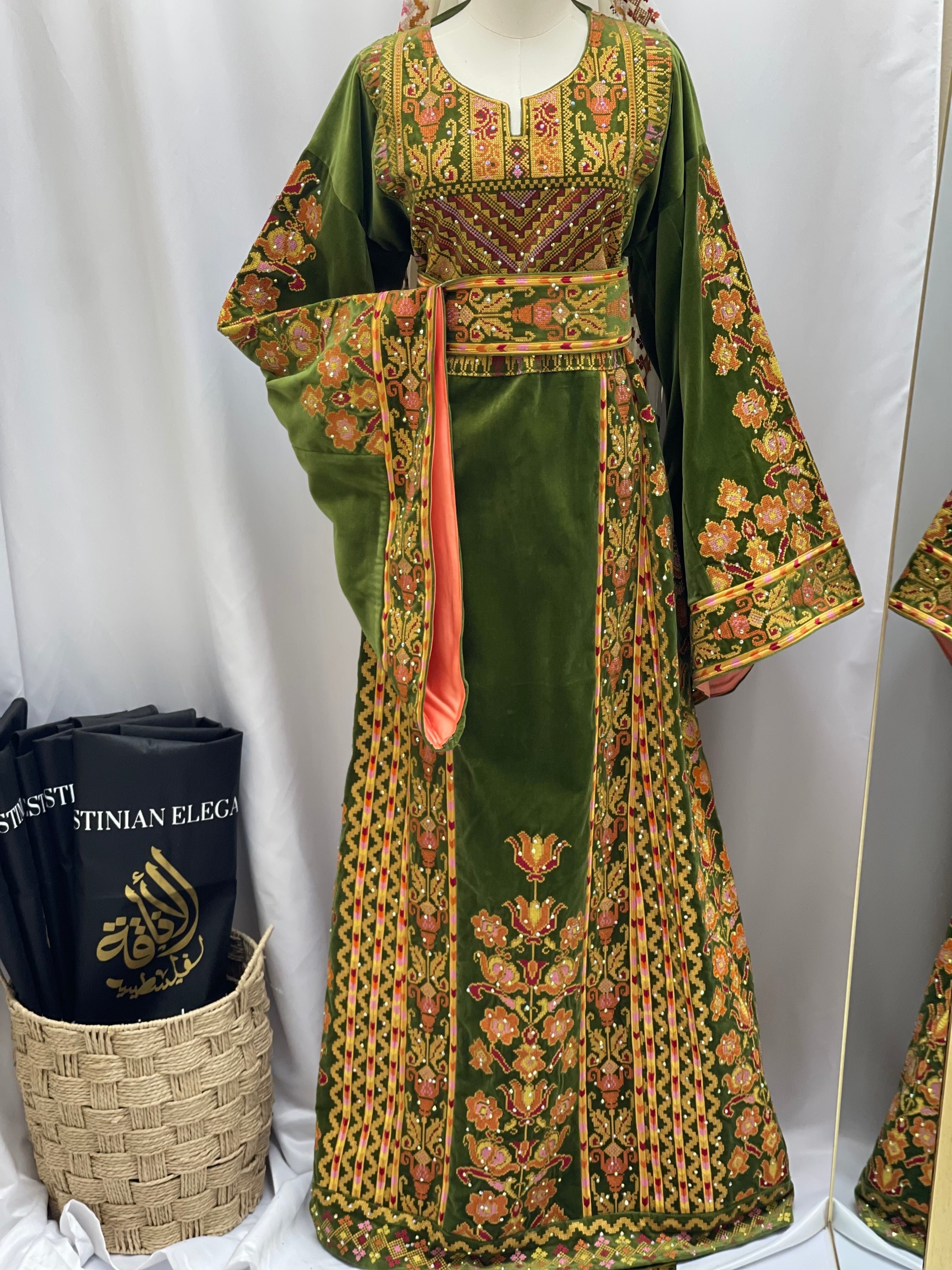 New High Quality Embroidered Velvet Measurements With Overskirt Palestinian Elegance