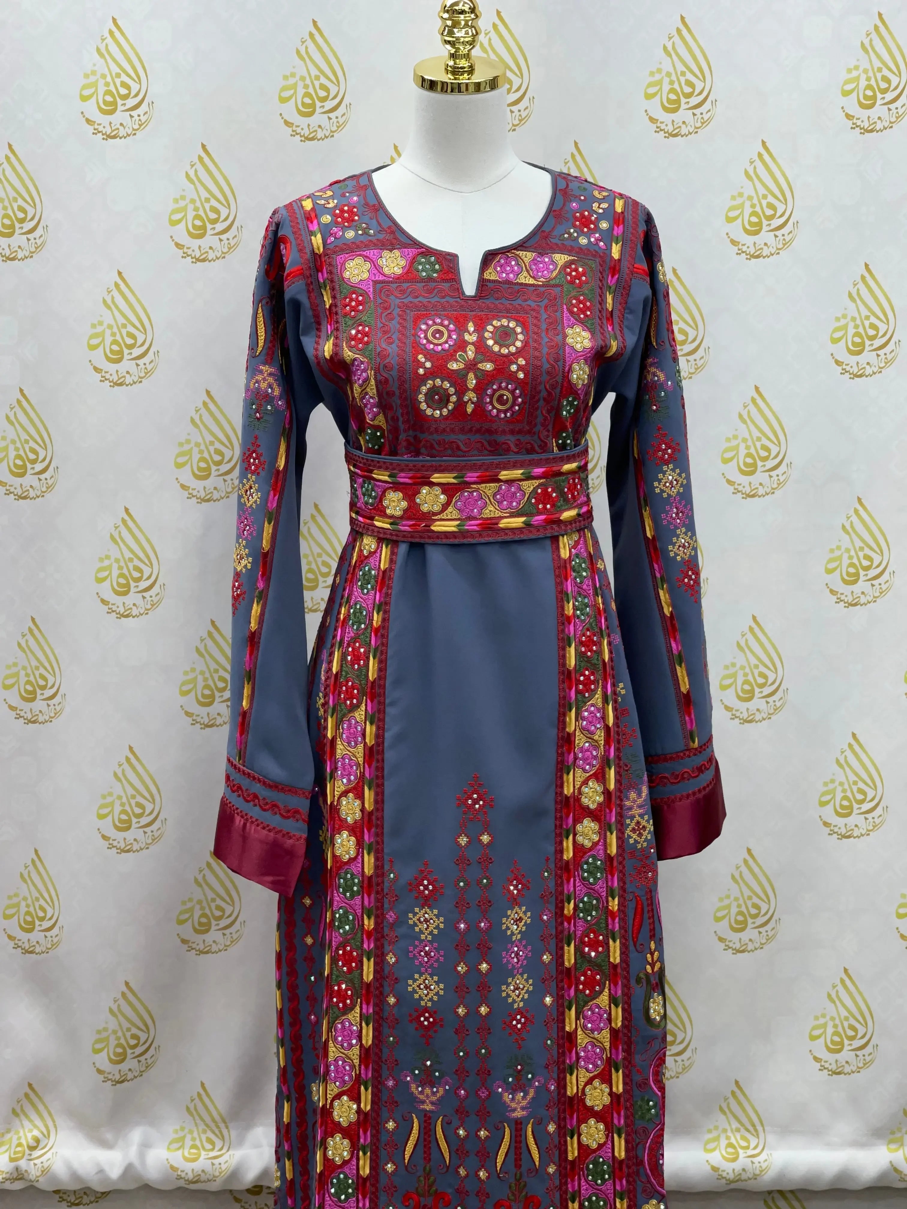 Thoub Al-bireh: Tradition Meets Modern Elegance - Palestinian Elegance