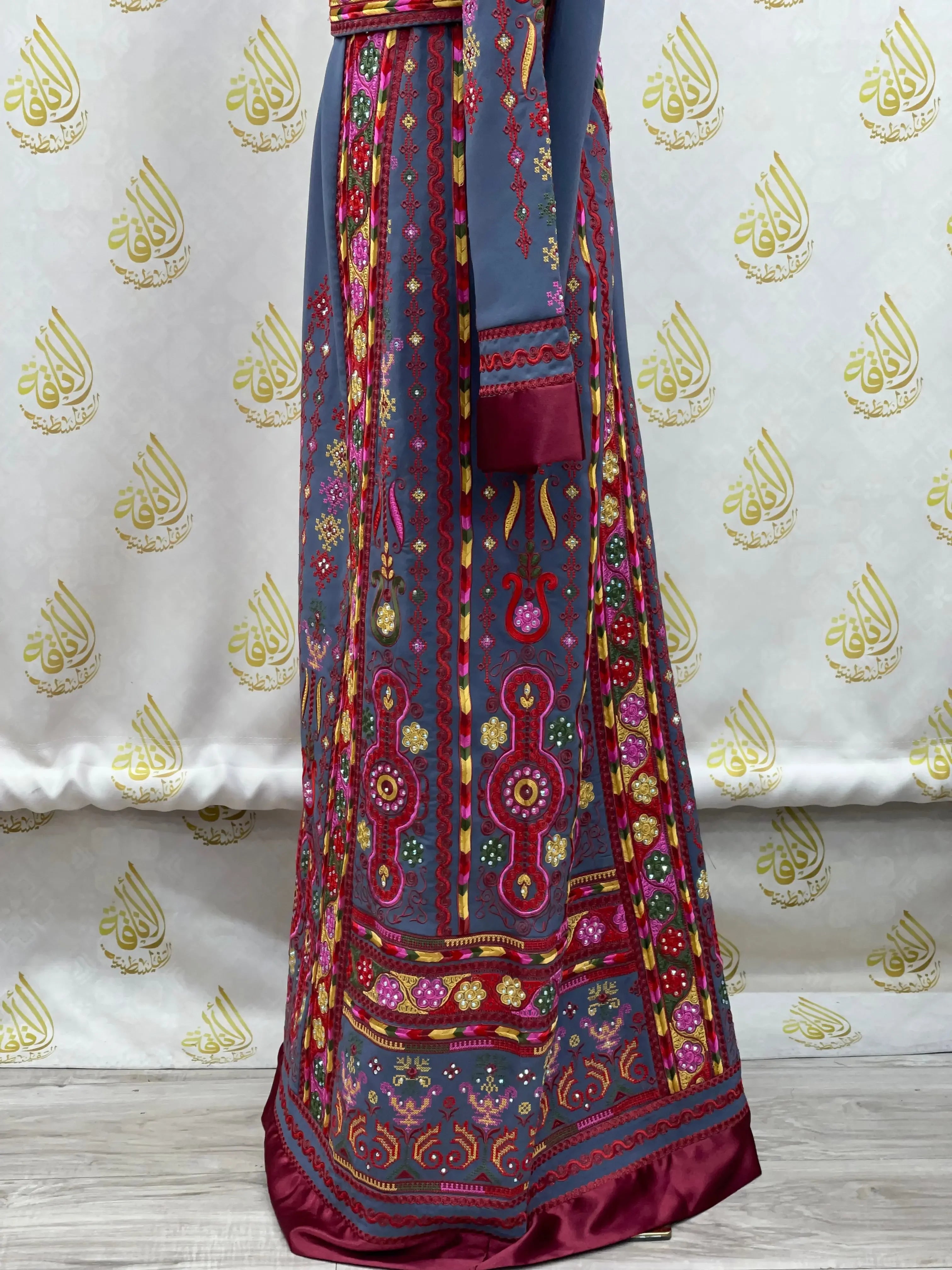Thoub Al-bireh: Tradition Meets Modern Elegance - Palestinian Elegance