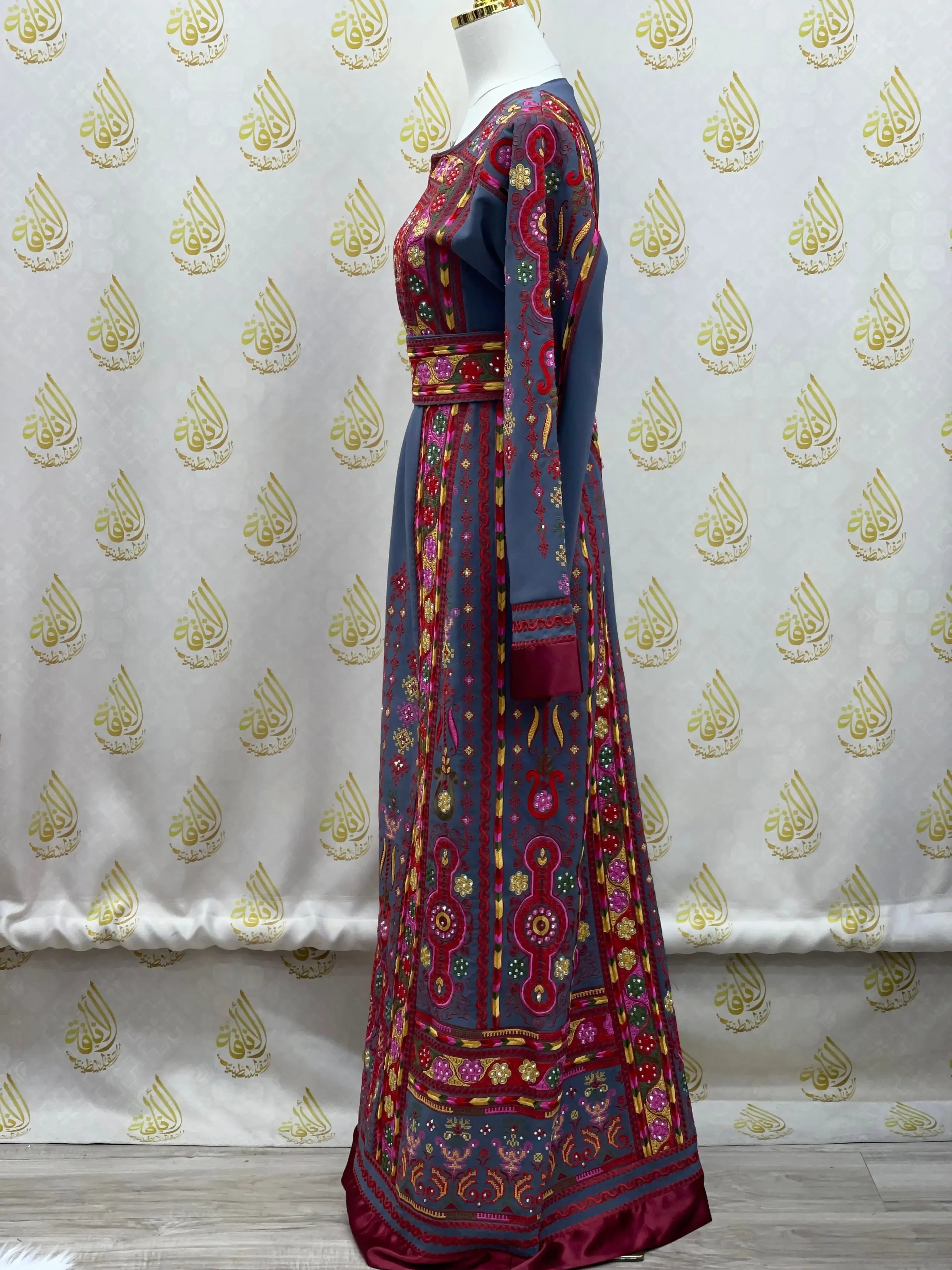 Thoub Al-bireh: Tradition Meets Modern Elegance - Palestinian Elegance