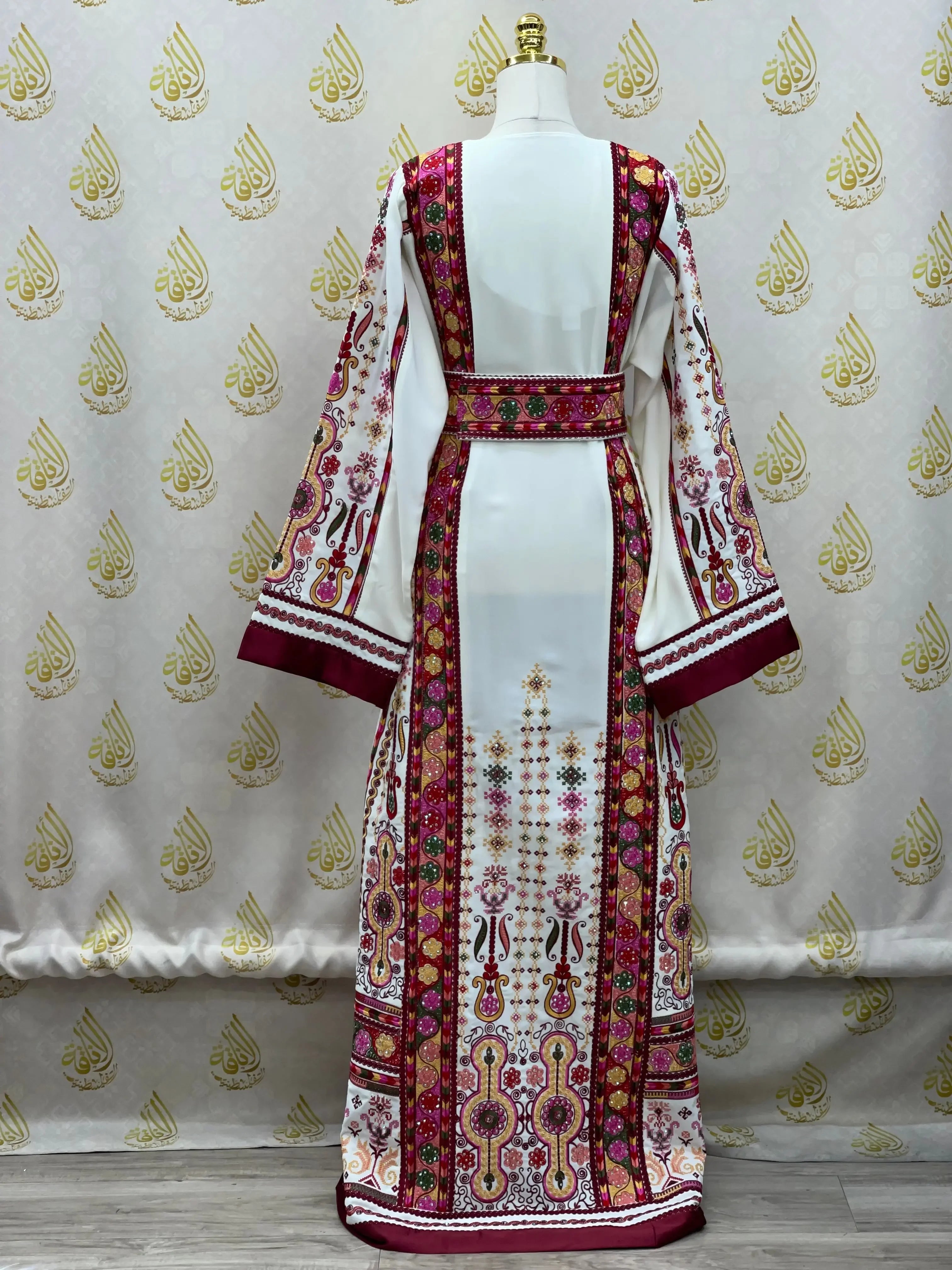 Thoub Al-bireh: Tradition Meets Modern Elegance - Palestinian Elegance