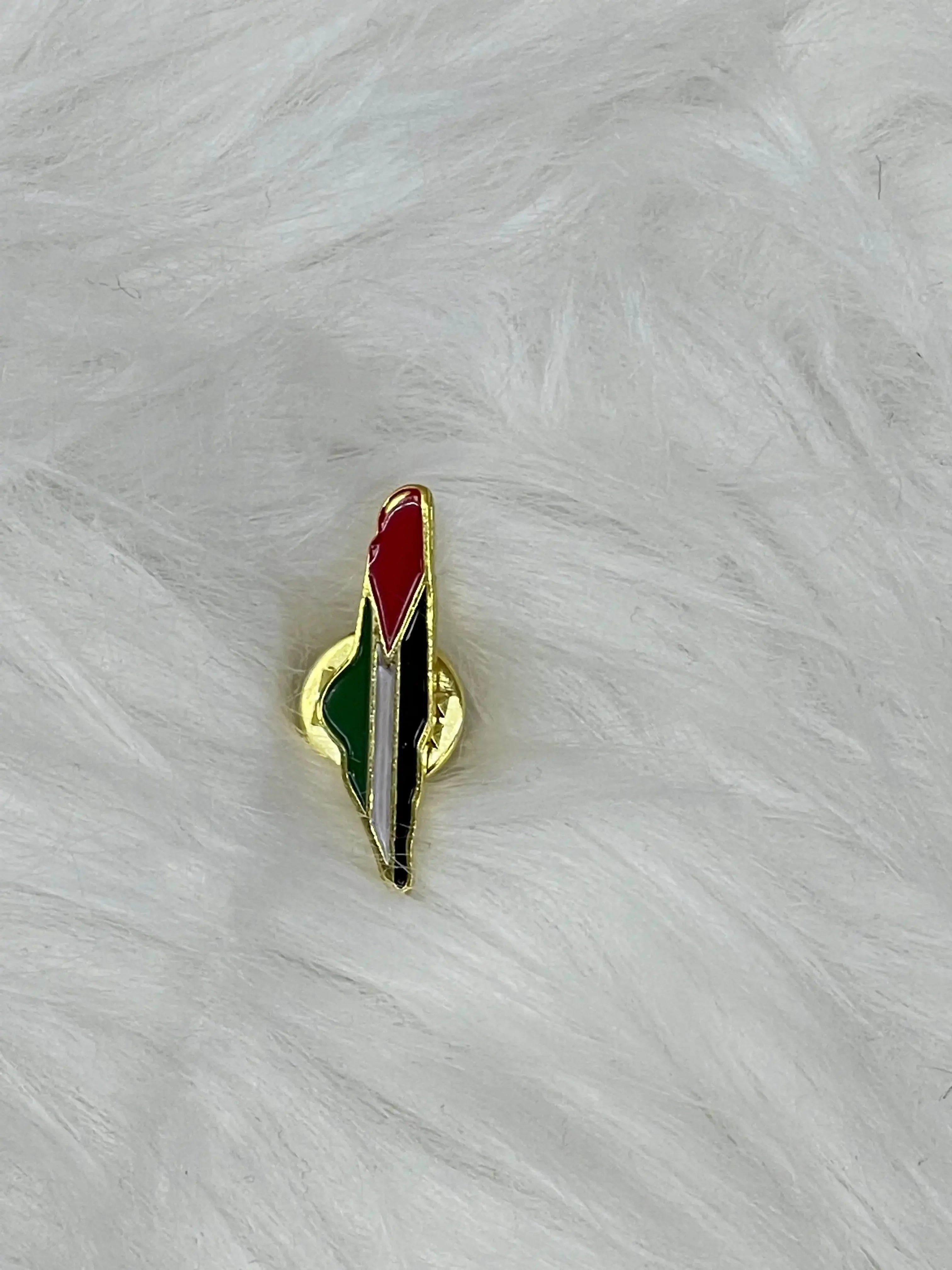 Palestinian Flag Pin: A Symbol of Support and Independence - Palestinian Elegance