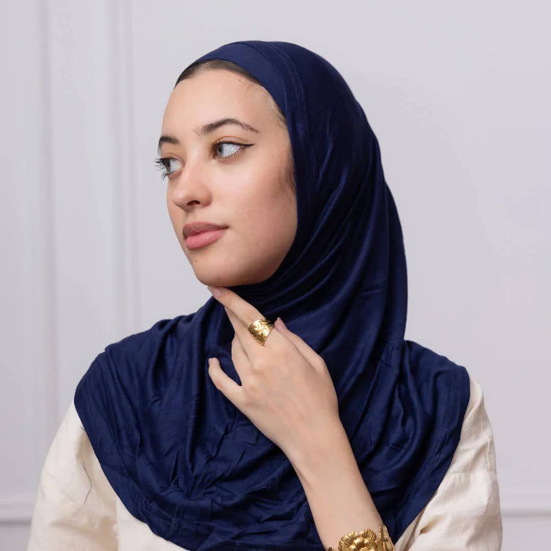 Syrian Cotton Two-Piece Hijab is crafted from high-quality