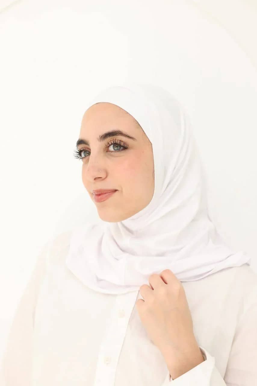 Syrian Cotton Two-Piece Hijab is crafted from high-quality