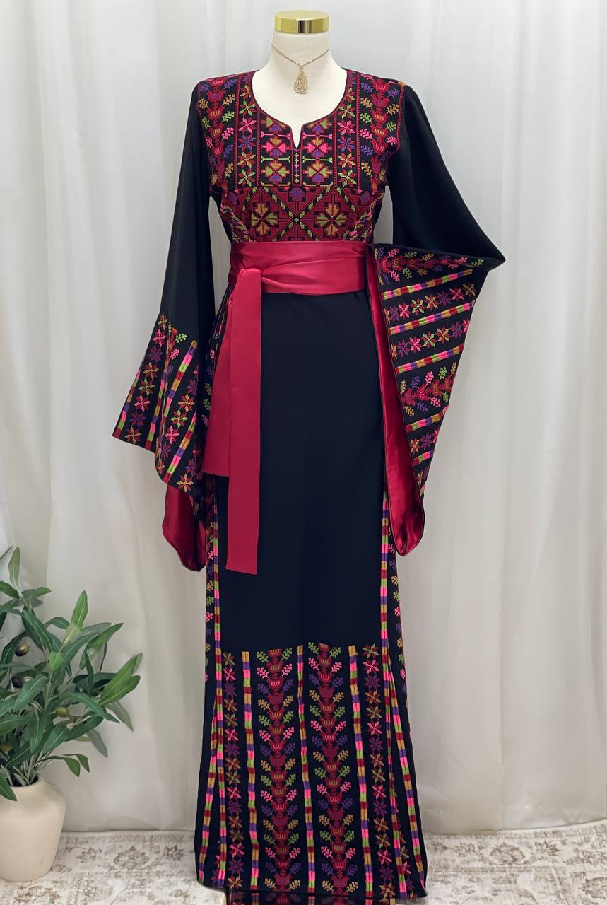 Ward Al-Turath Embroidered Thobe