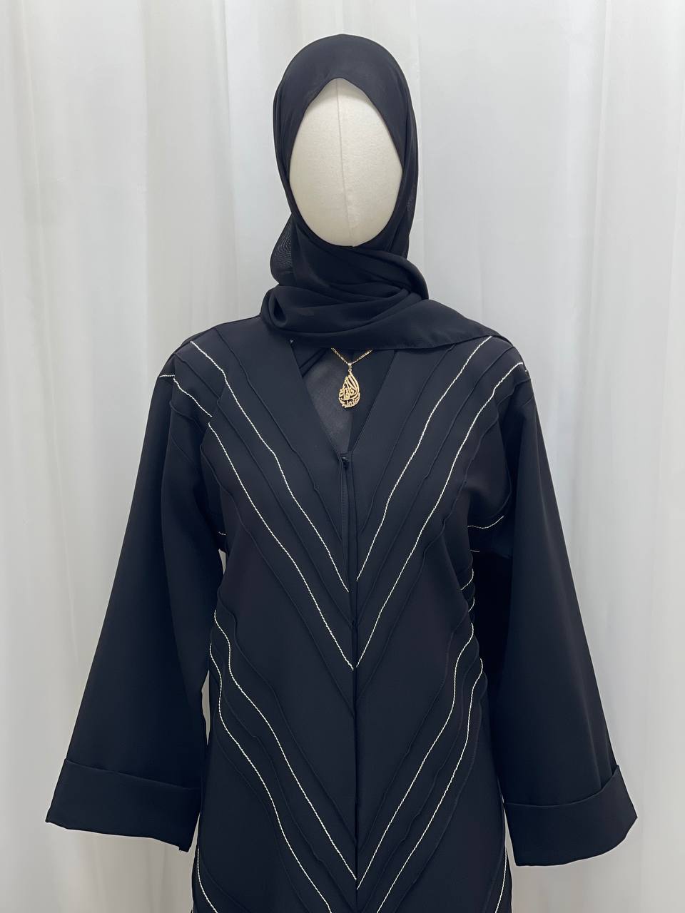 Royal Wave Abaya - Palestinian Elegance