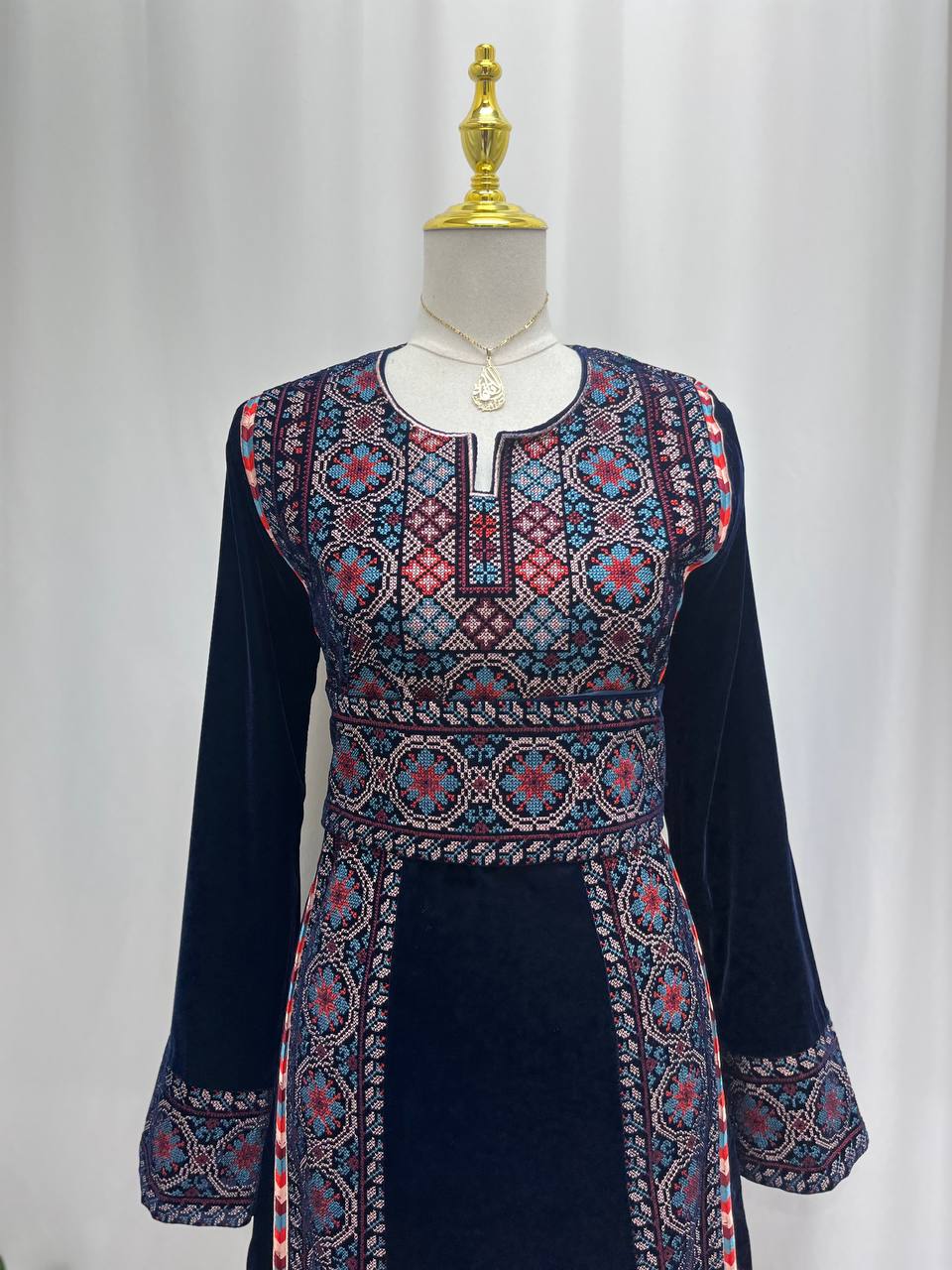 Palestine Navy Royal Four-Line Velvet Thobe