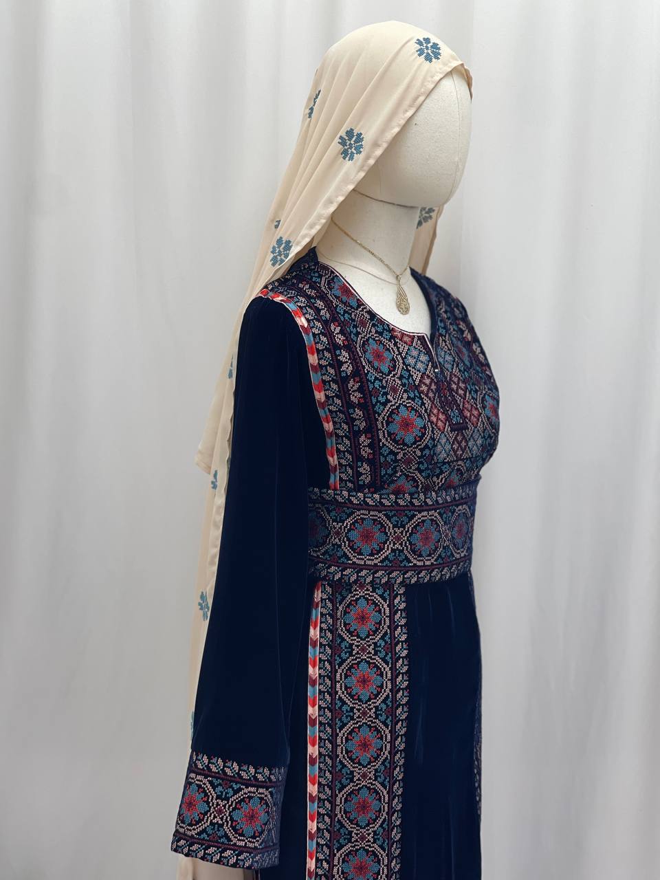 Palestine Navy Royal Four-Line Velvet Thobe