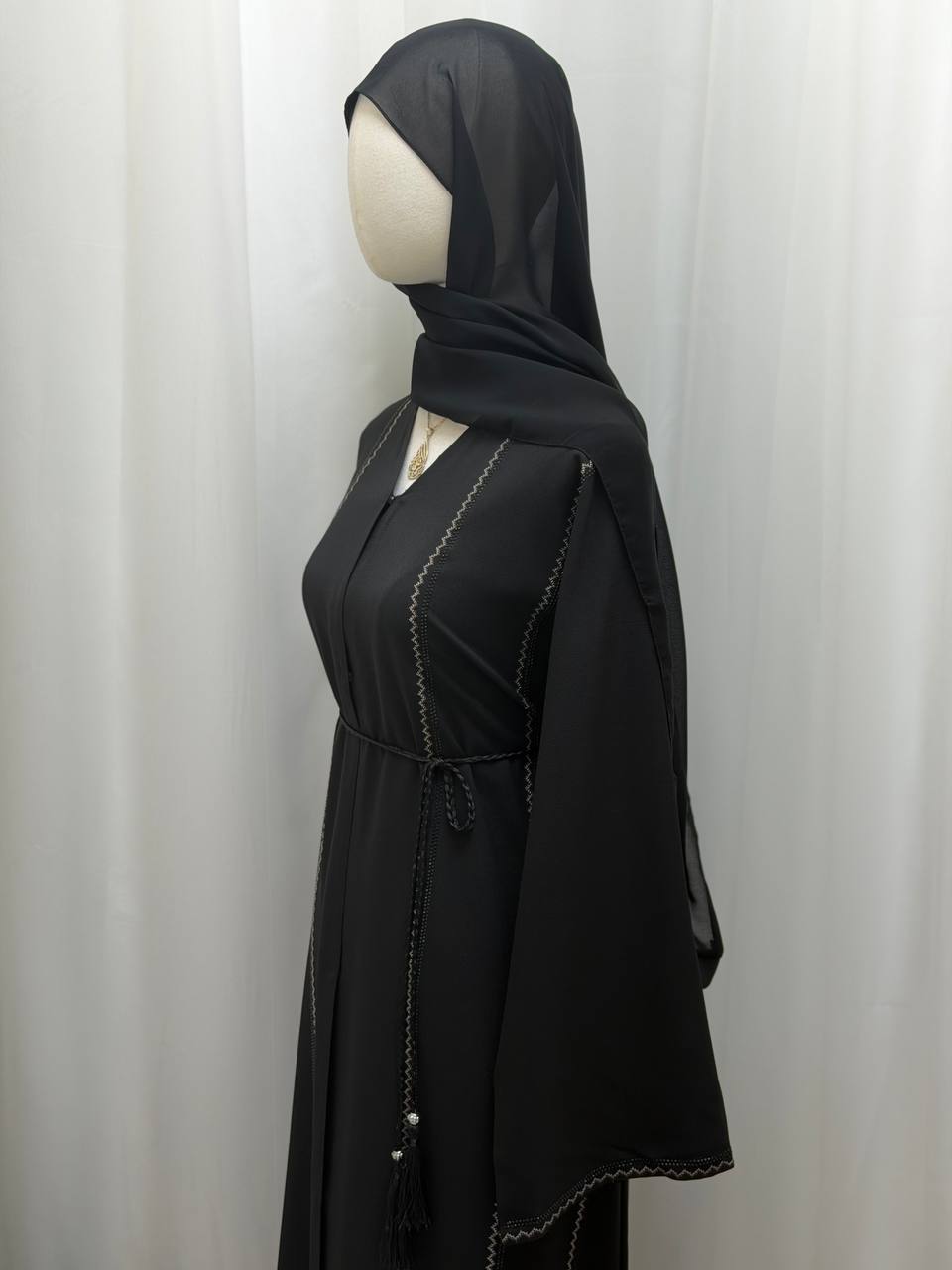 Midnight Heritage Dubai Abaya
