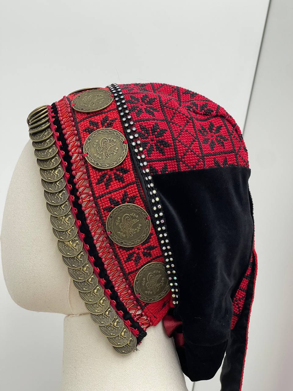 Heritage Hand-Embroidered Palestinian Headpiece (Arjeh / Waqah / Traditional Taqiyah)
