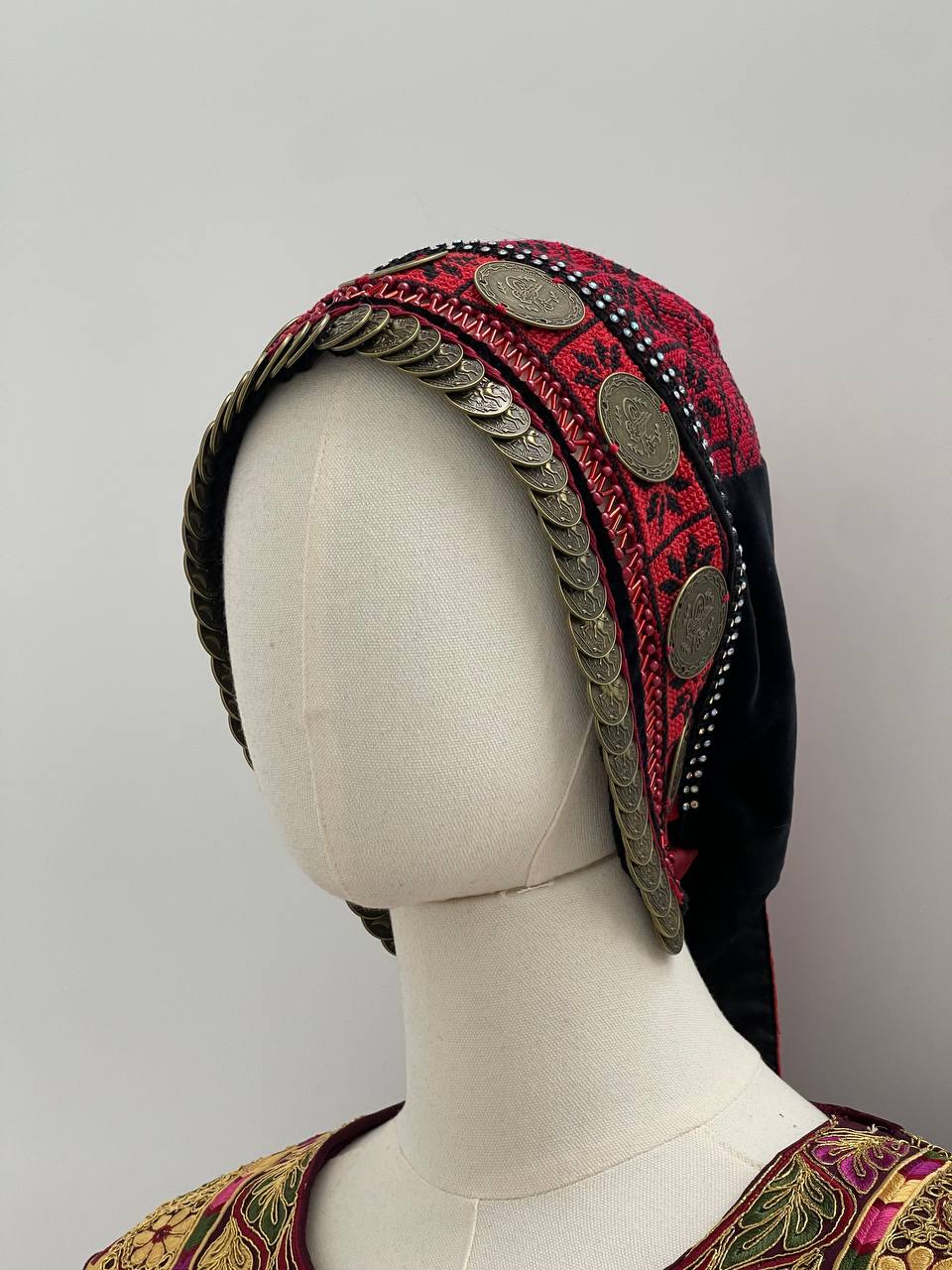 Heritage Hand-Embroidered Palestinian Headpiece (Arjeh / Waqah / Traditional Taqiyah)