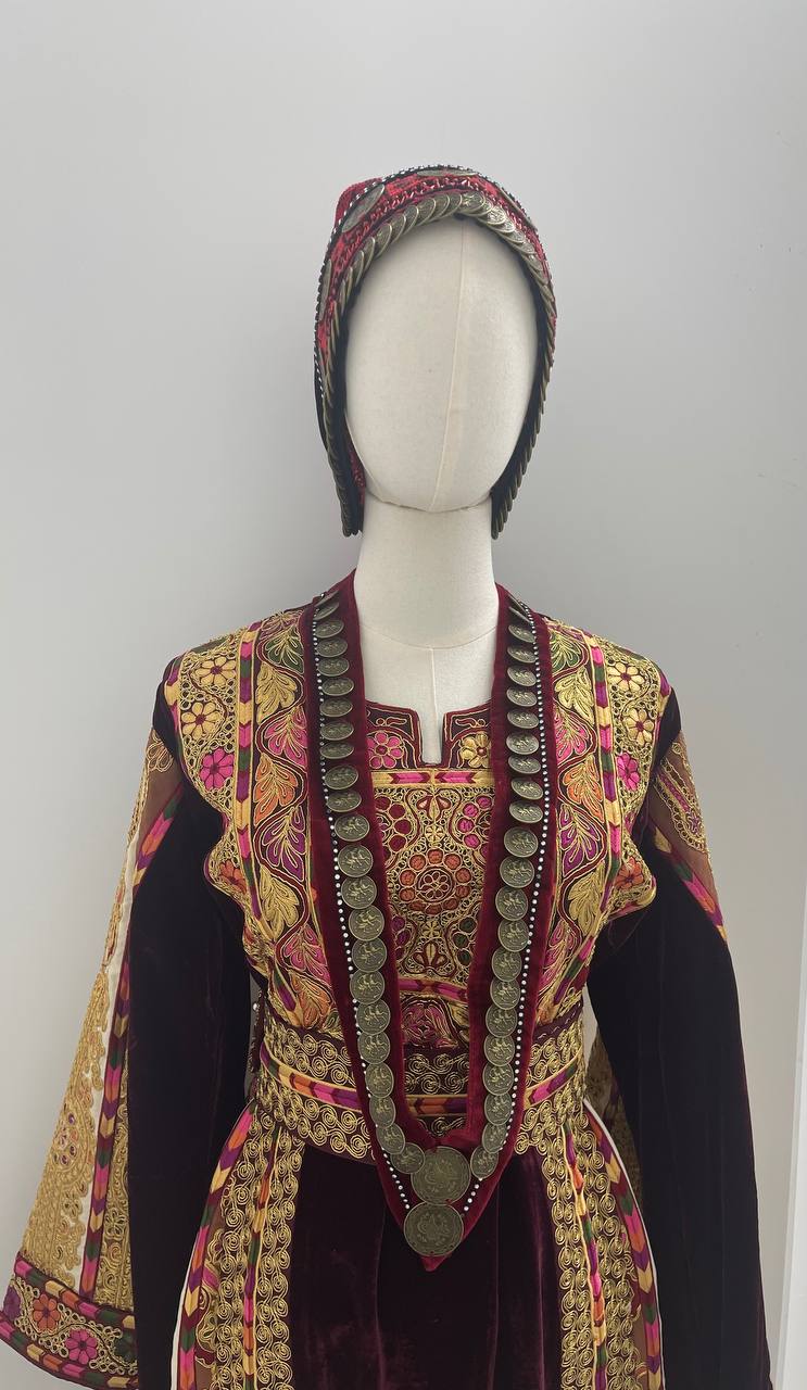 Heritage Hand-Embroidered Palestinian Headpiece (Arjeh / Waqah / Traditional Taqiyah)