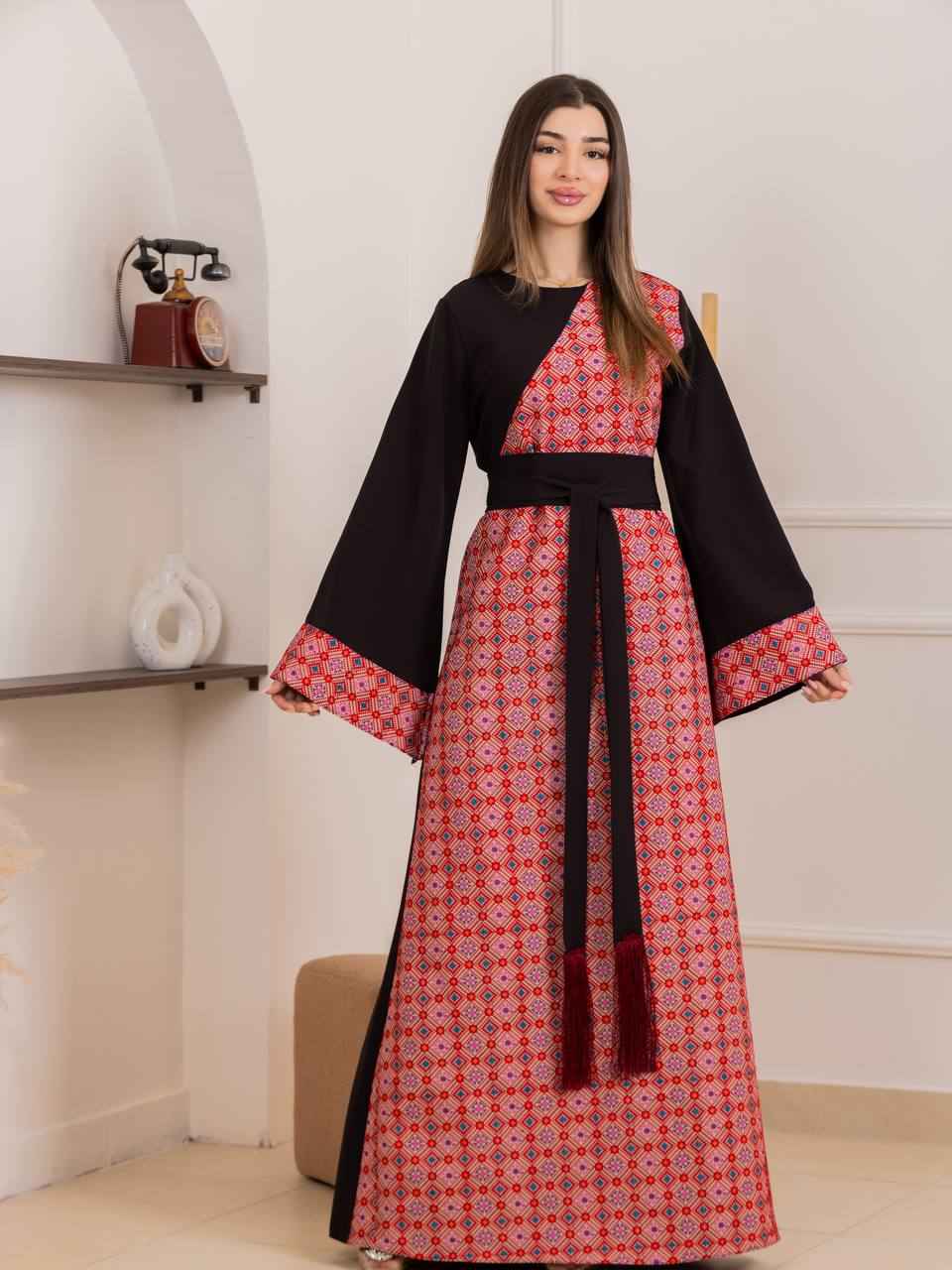 Heritage Grace Embroidered Thobe