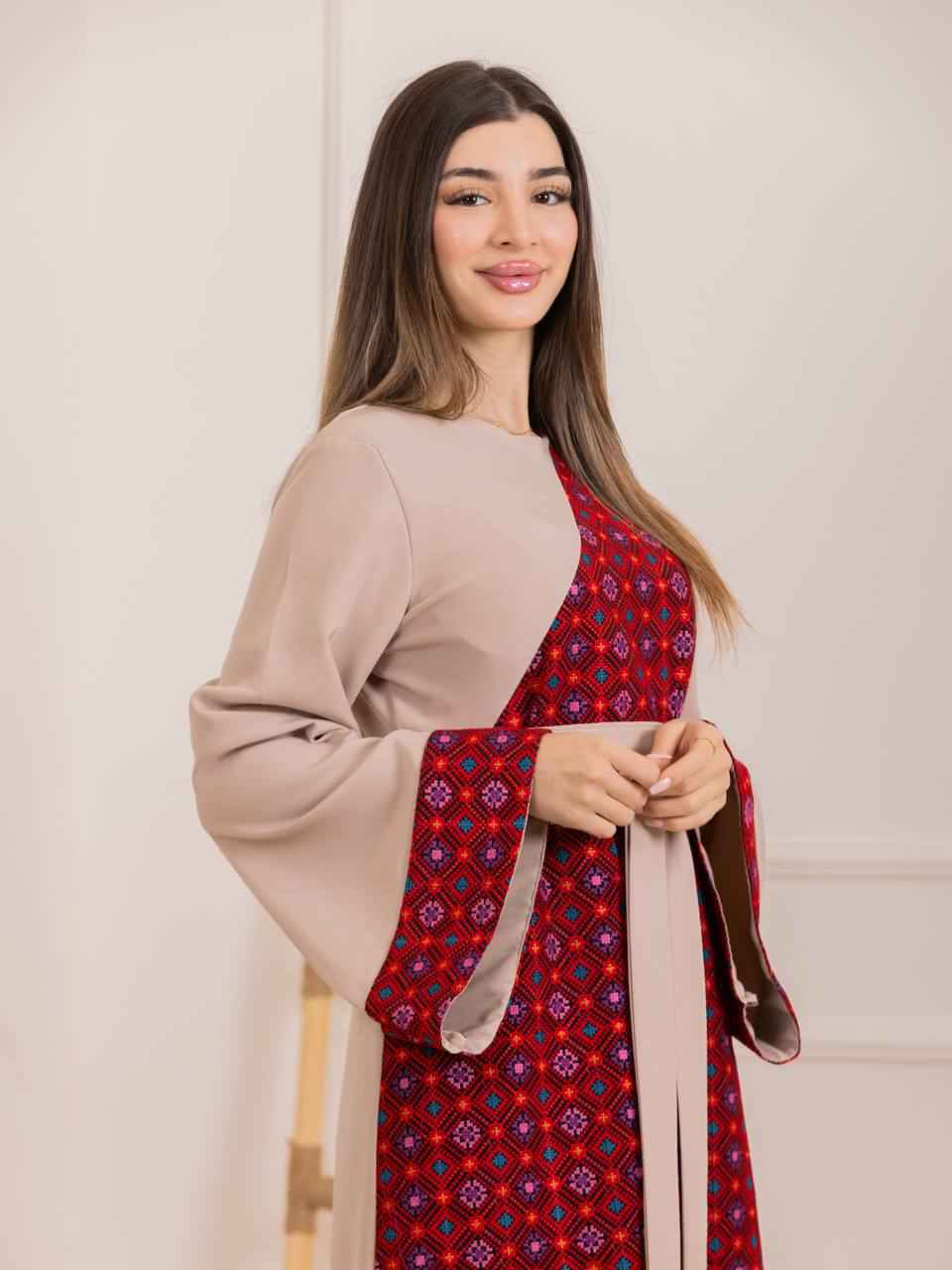 Heritage Grace Embroidered Thobe