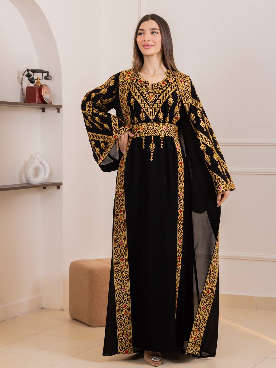 Layal Al-Quds Embroidered Bisht Set