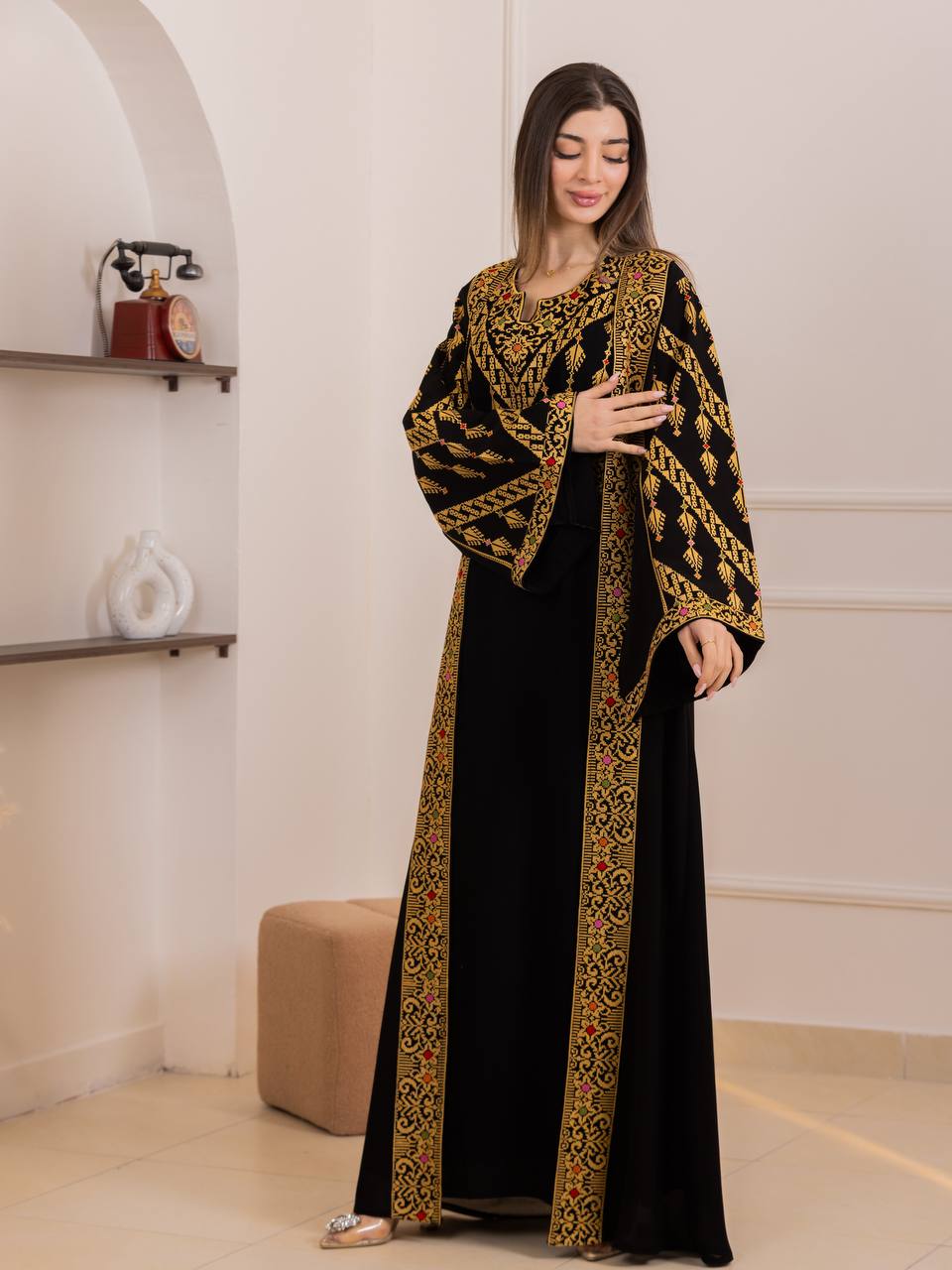 Layal Al-Quds Embroidered Bisht Set