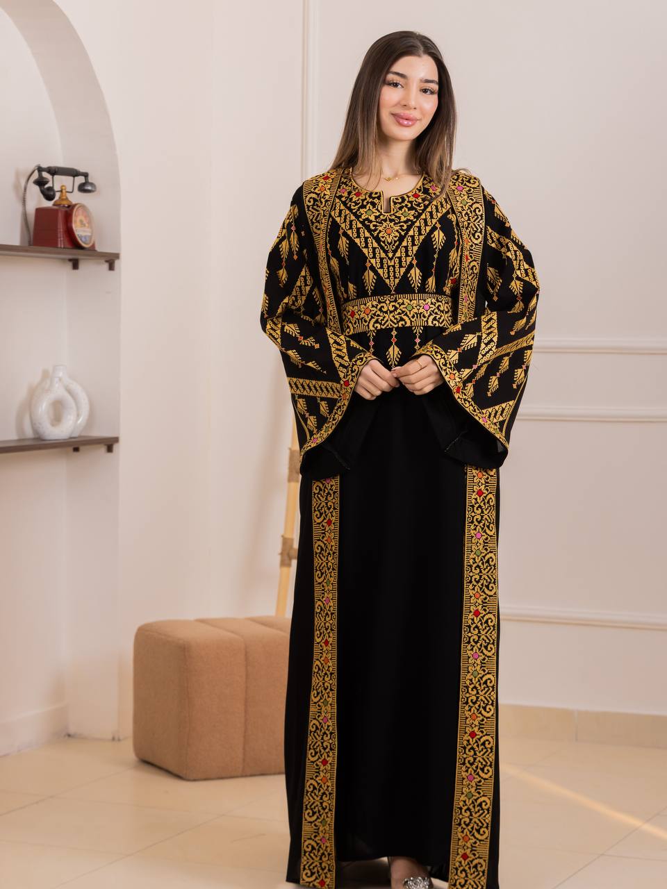 Layal Al-Quds Embroidered Bisht Set