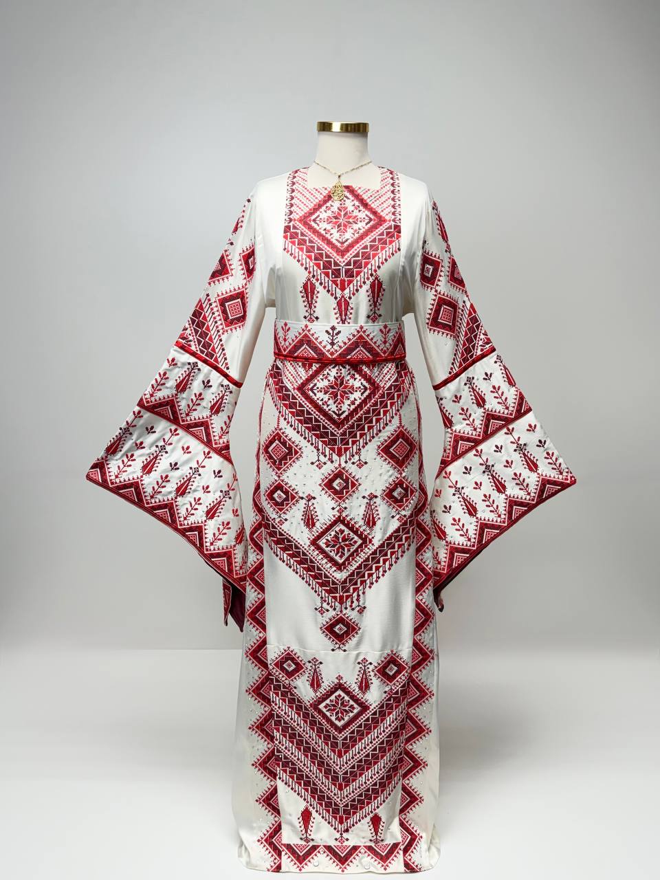 Royal Heritage Bridal Thobe Set