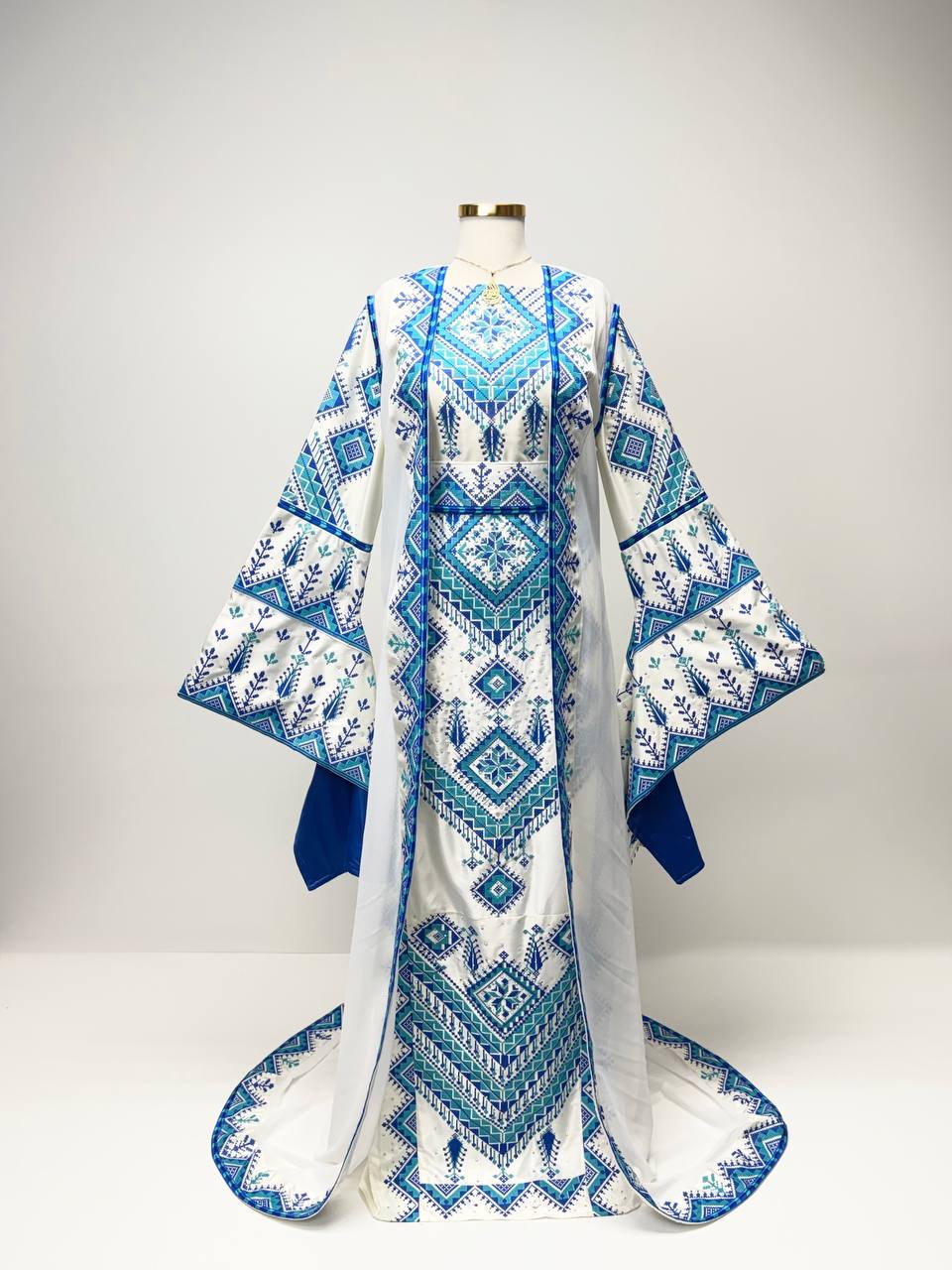 Royal Heritage Bridal Thobe Set