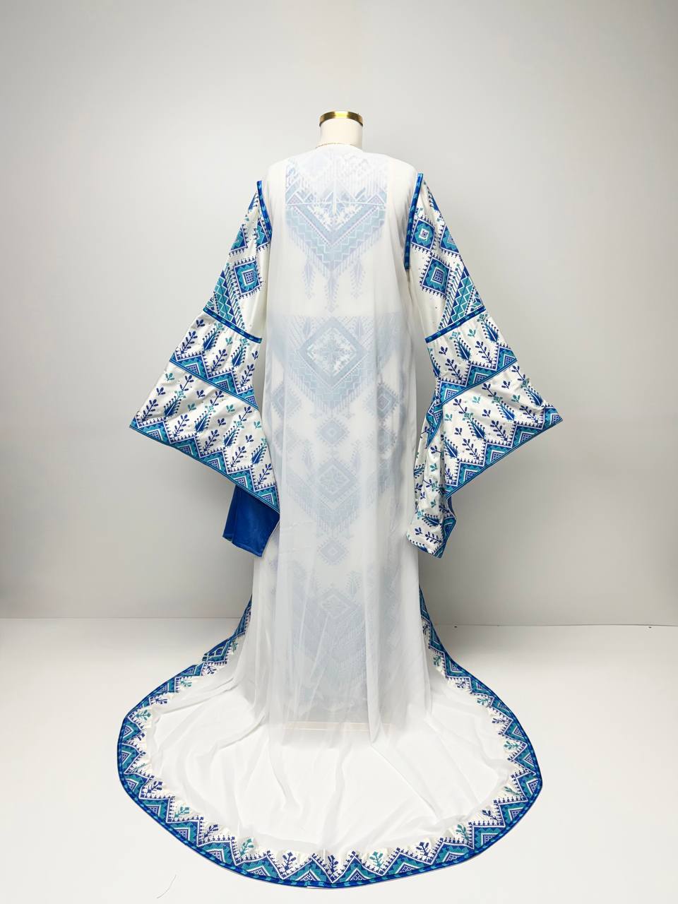 Royal Heritage Bridal Thobe Set