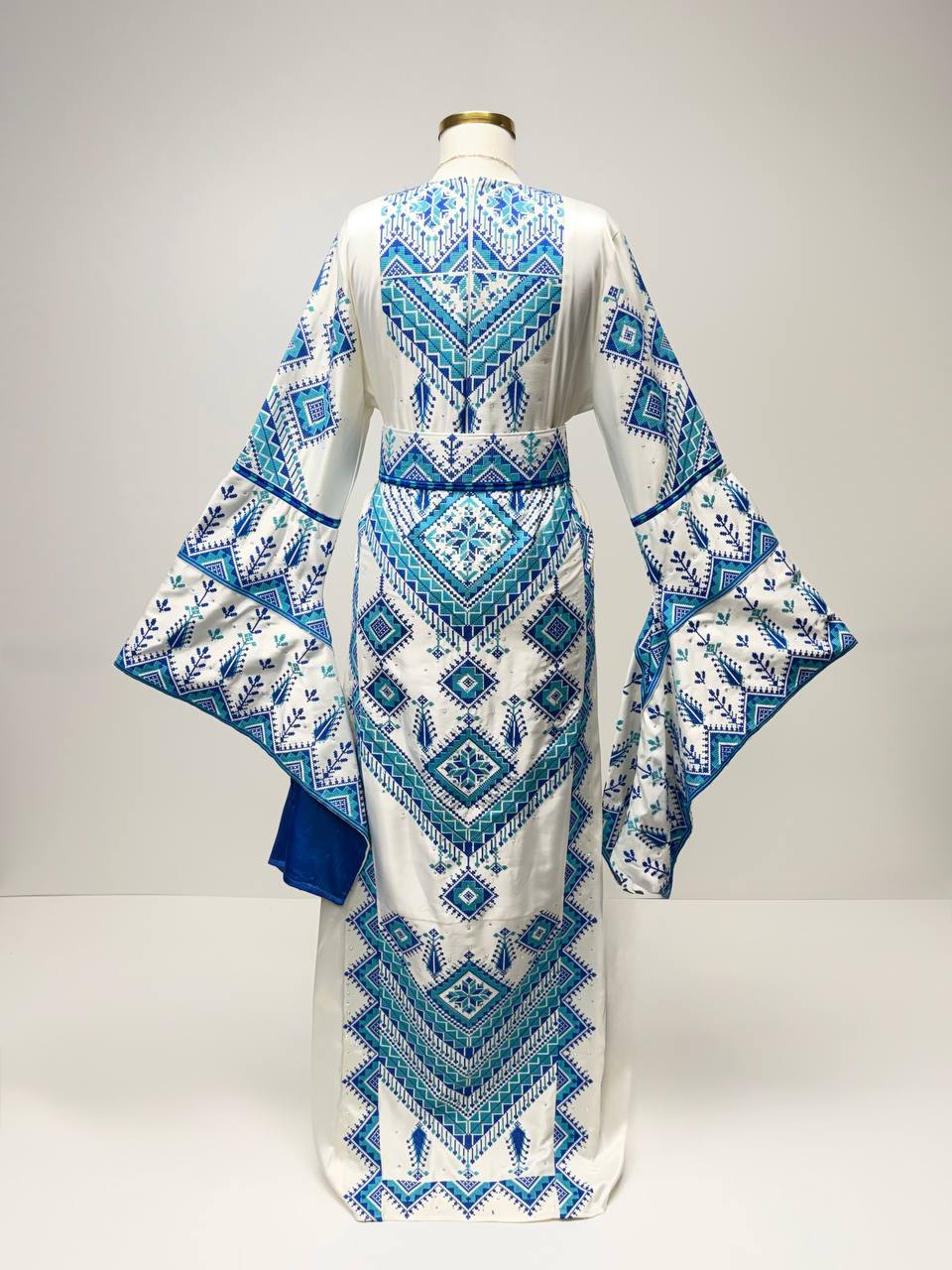 Royal Heritage Bridal Thobe Set