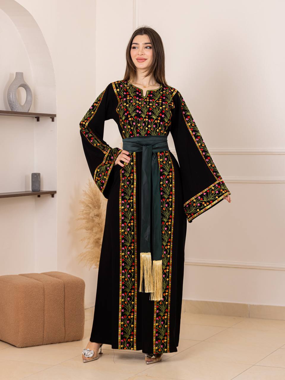 Thobe Ward Al-Manajel