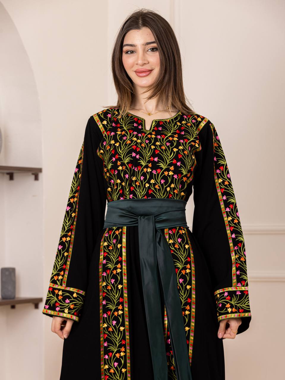 Thobe Ward Al-Manajel