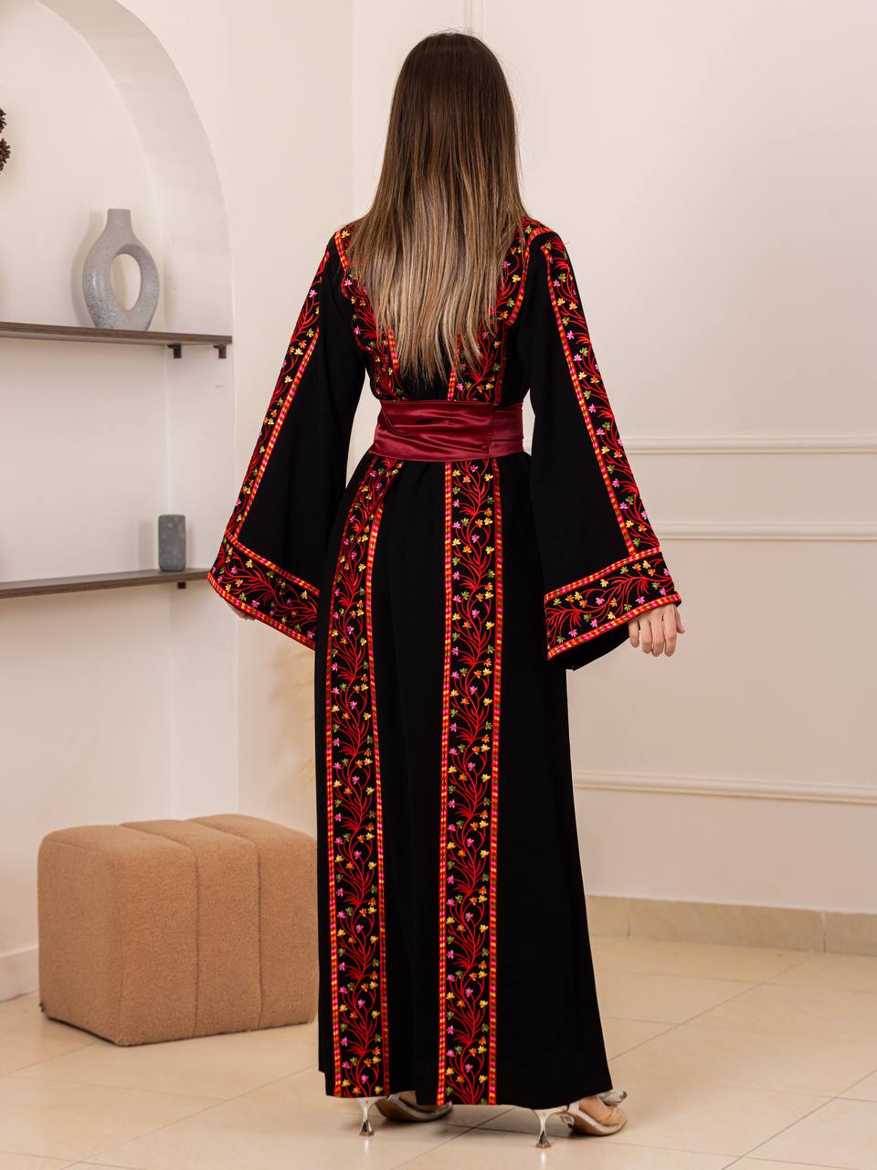 Thobe Ward Al-Manajel