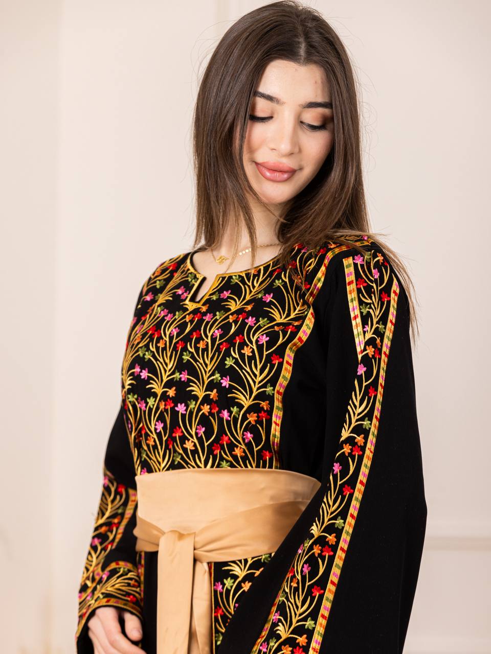 Thobe Ward Al-Manajel