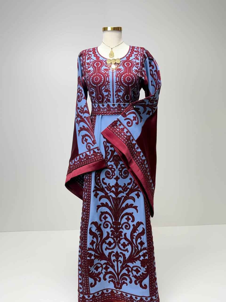 Thobe Raneem Al-Zamrud