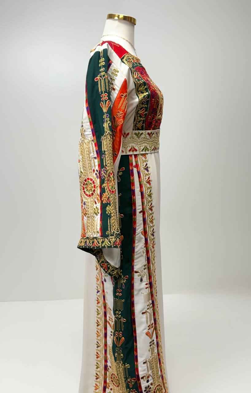 Thobe Kanz Al-Turath