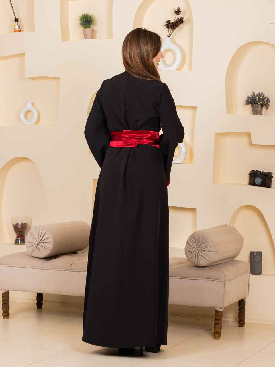 Heritage Elegance Embroidered Maxi Thobe with Satin Belt